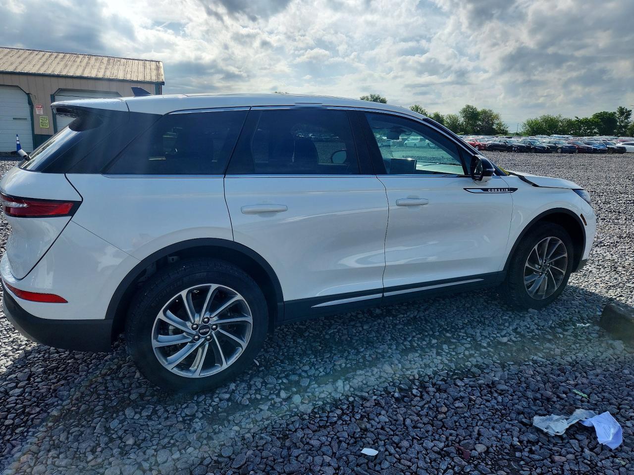 2023 Lincoln Corsair Белый vin: 5LMCJ1CA0PUL10049