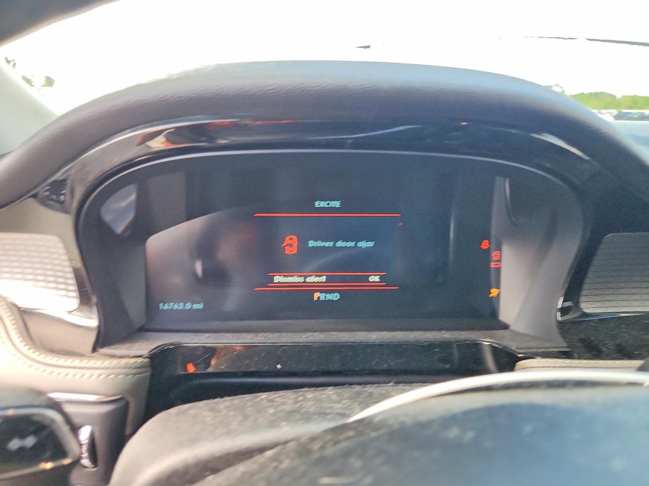 2023 Lincoln Corsair Белый vin: 5LMCJ1CA0PUL10049