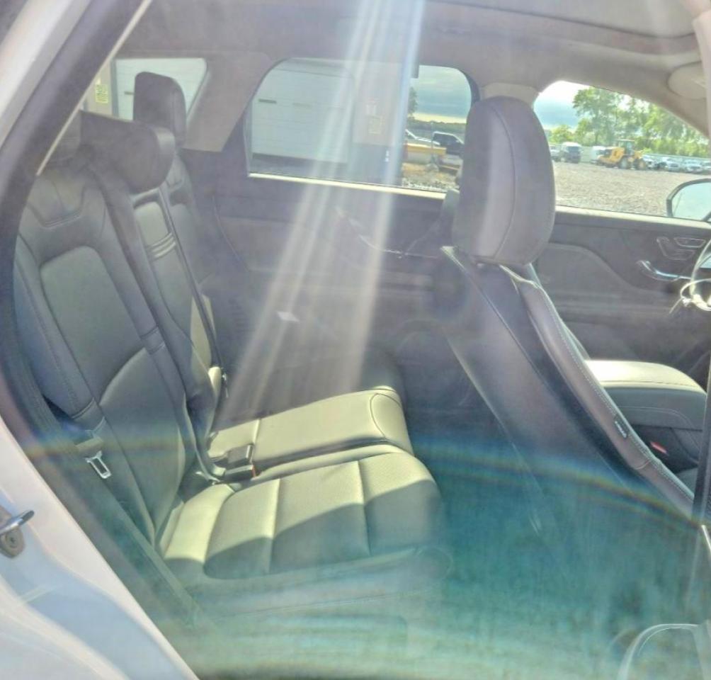 2023 Lincoln Corsair Белый vin: 5LMCJ1CA0PUL10049