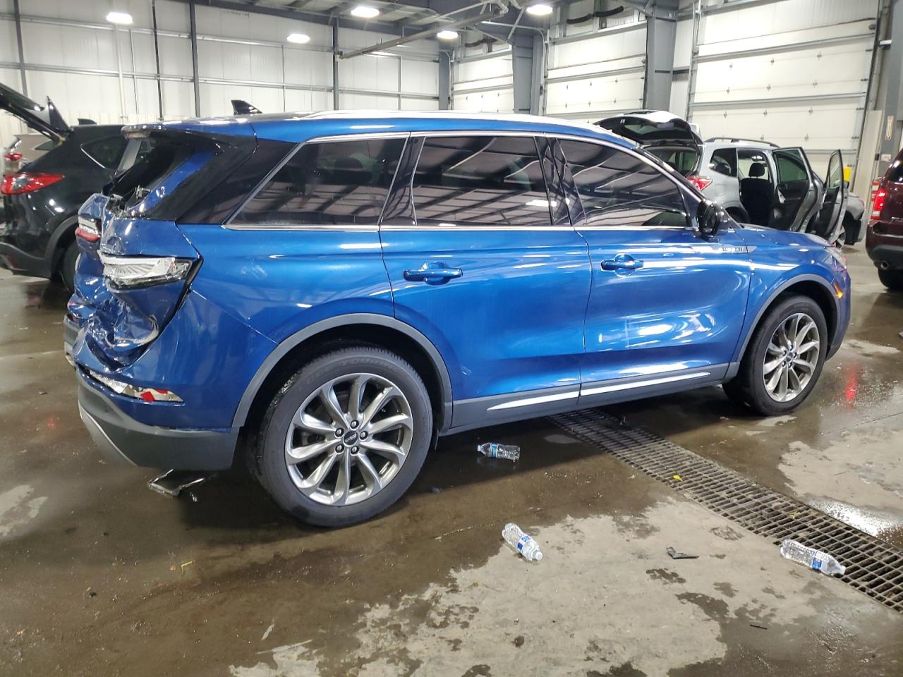 2020 Lincoln Corsair Синий vin: 5LMCJ1D92LUL24470