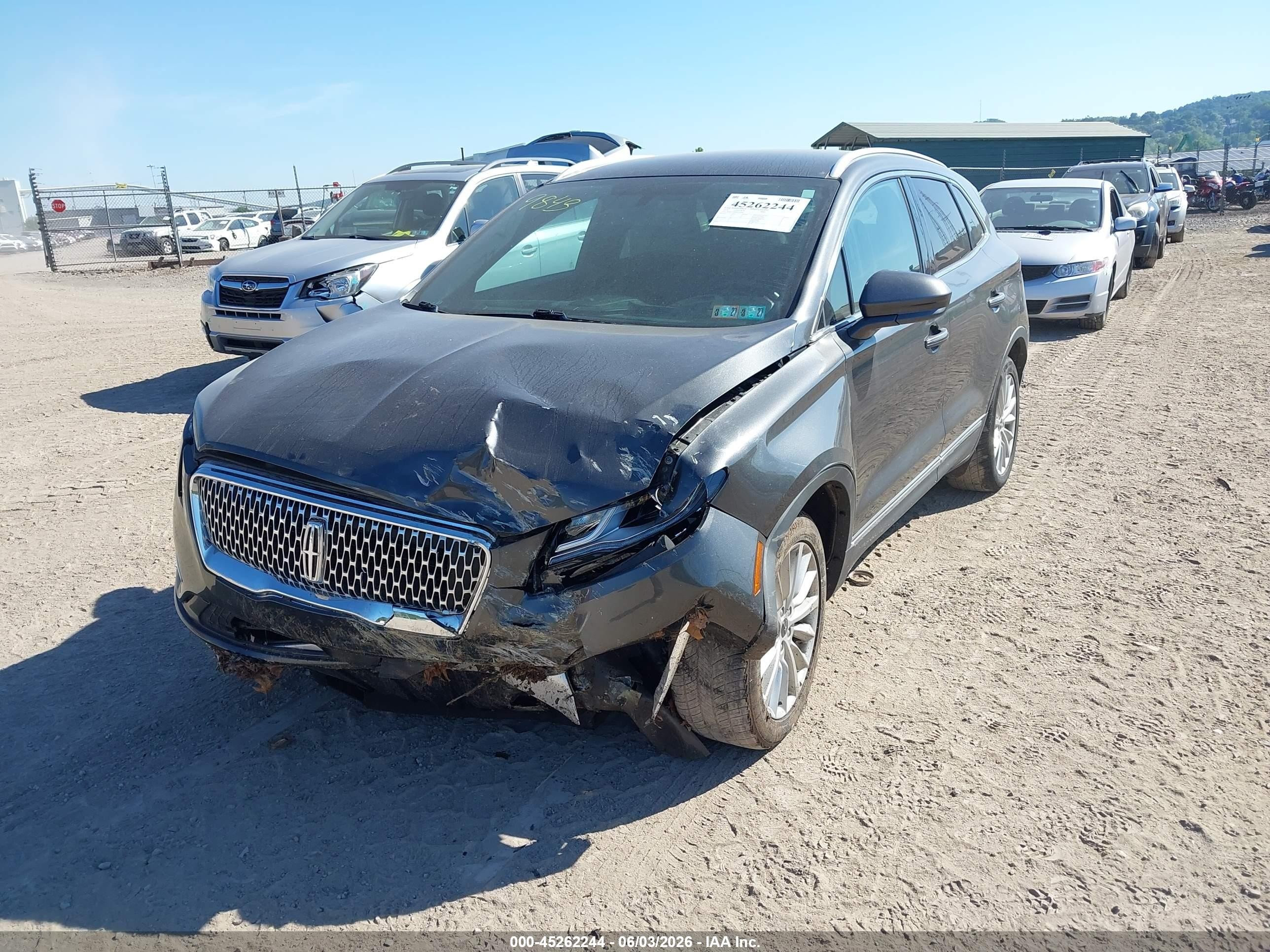 2019 Lincoln Mkc Standard Black vin: 5LMCJ1D98KUL09843