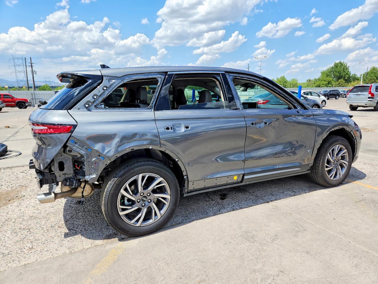 2024 Lincoln Corsair Gray vin: 5LMCJ1DA2RUL22687