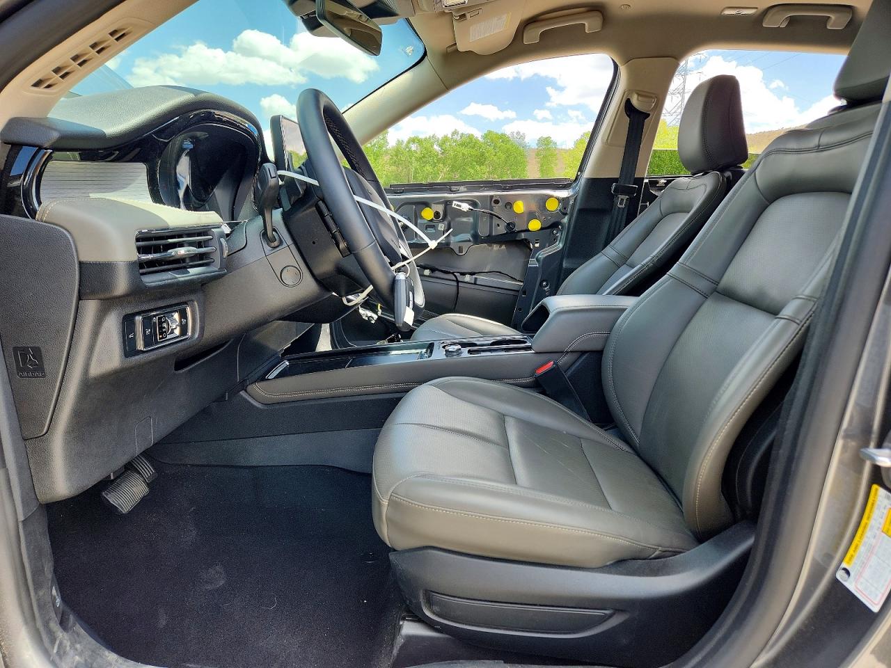 2024 Lincoln Corsair Gray vin: 5LMCJ1DA2RUL22687