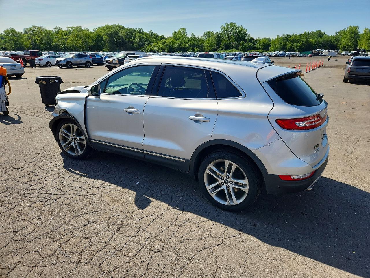 2015 Lincoln Mkc Silver vin: 5LMCJ2A90FUJ03478