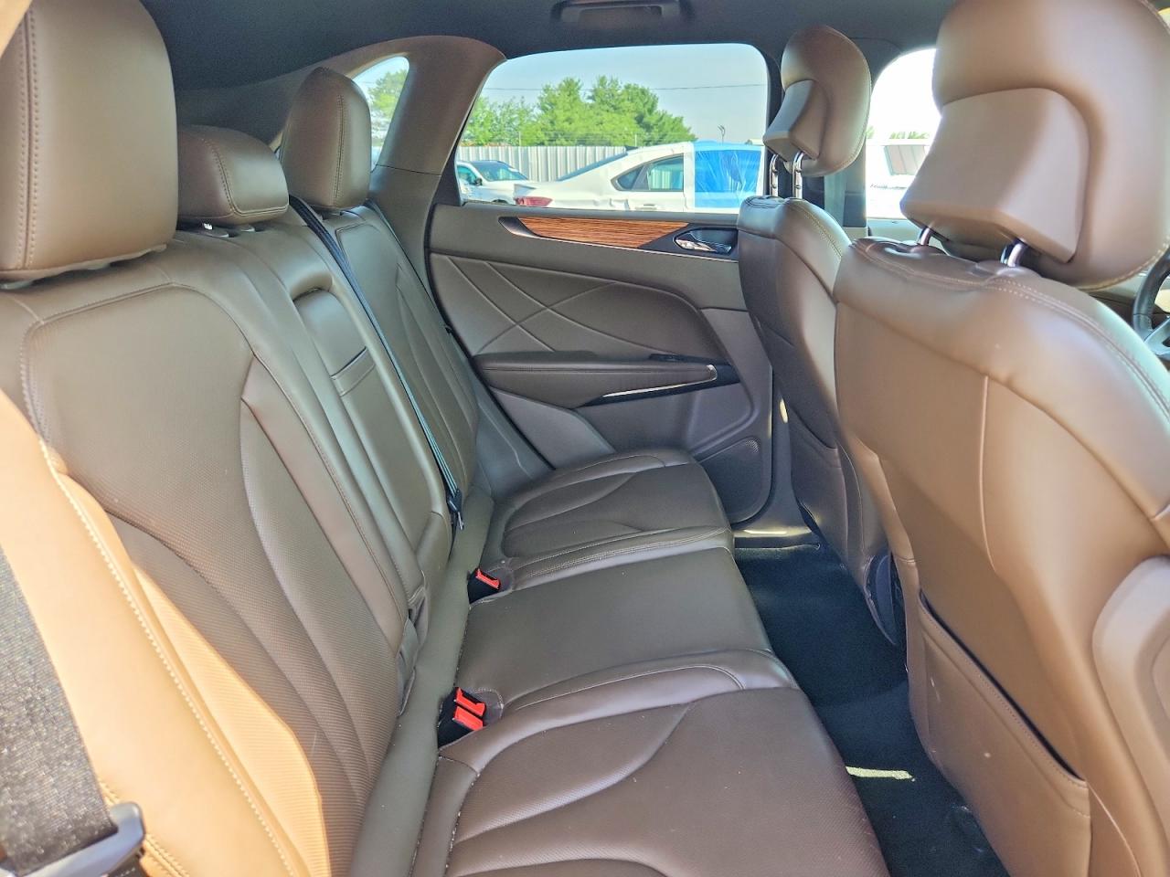 2015 Lincoln Mkc Silver vin: 5LMCJ2A90FUJ03478