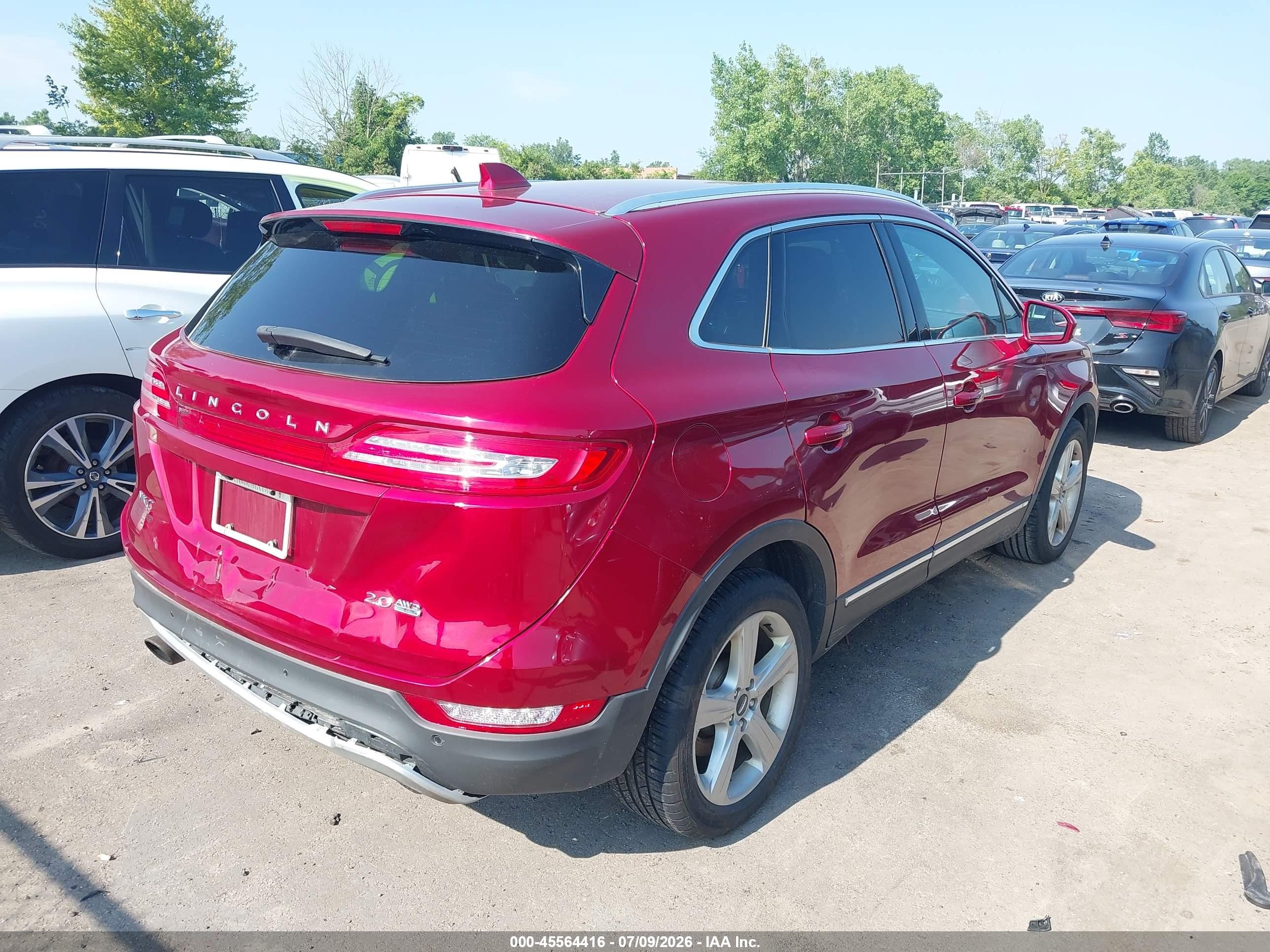 2015 Lincoln Mkc   Red vin: 5LMCJ2A90FUJ10933