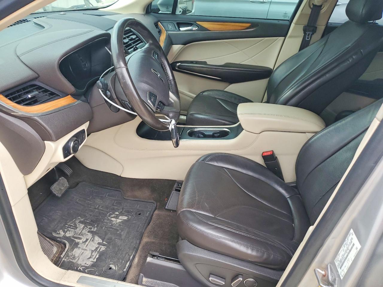 2015 Lincoln Mkc Silver vin: 5LMCJ2A92FUJ01764