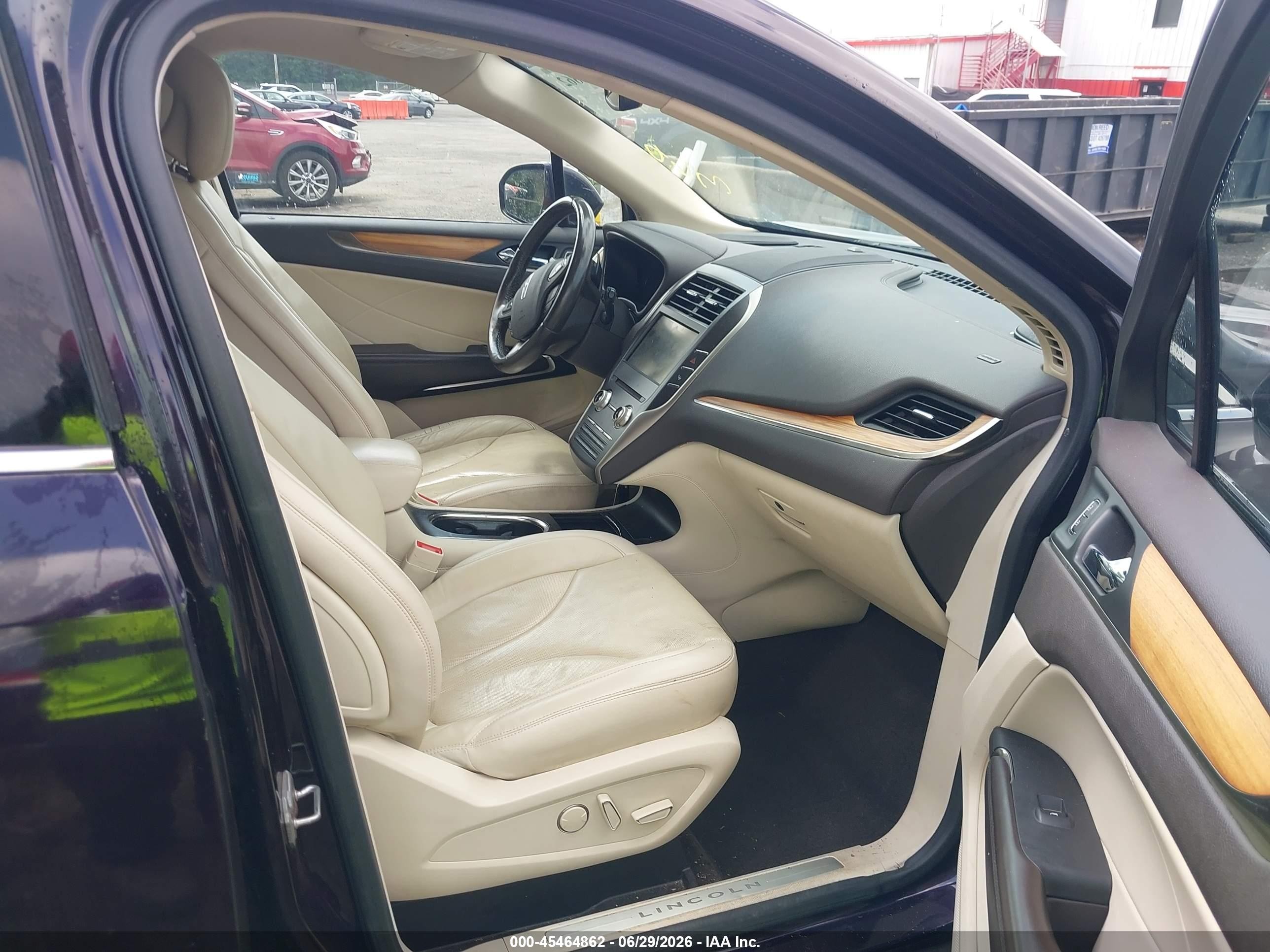 2015 Lincoln Mkc   Purple vin: 5LMCJ2A92FUJ05748