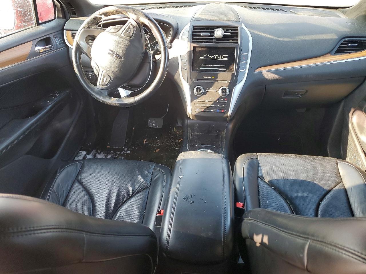 2015 Lincoln Mkc Red vin: 5LMCJ2A92FUJ22257