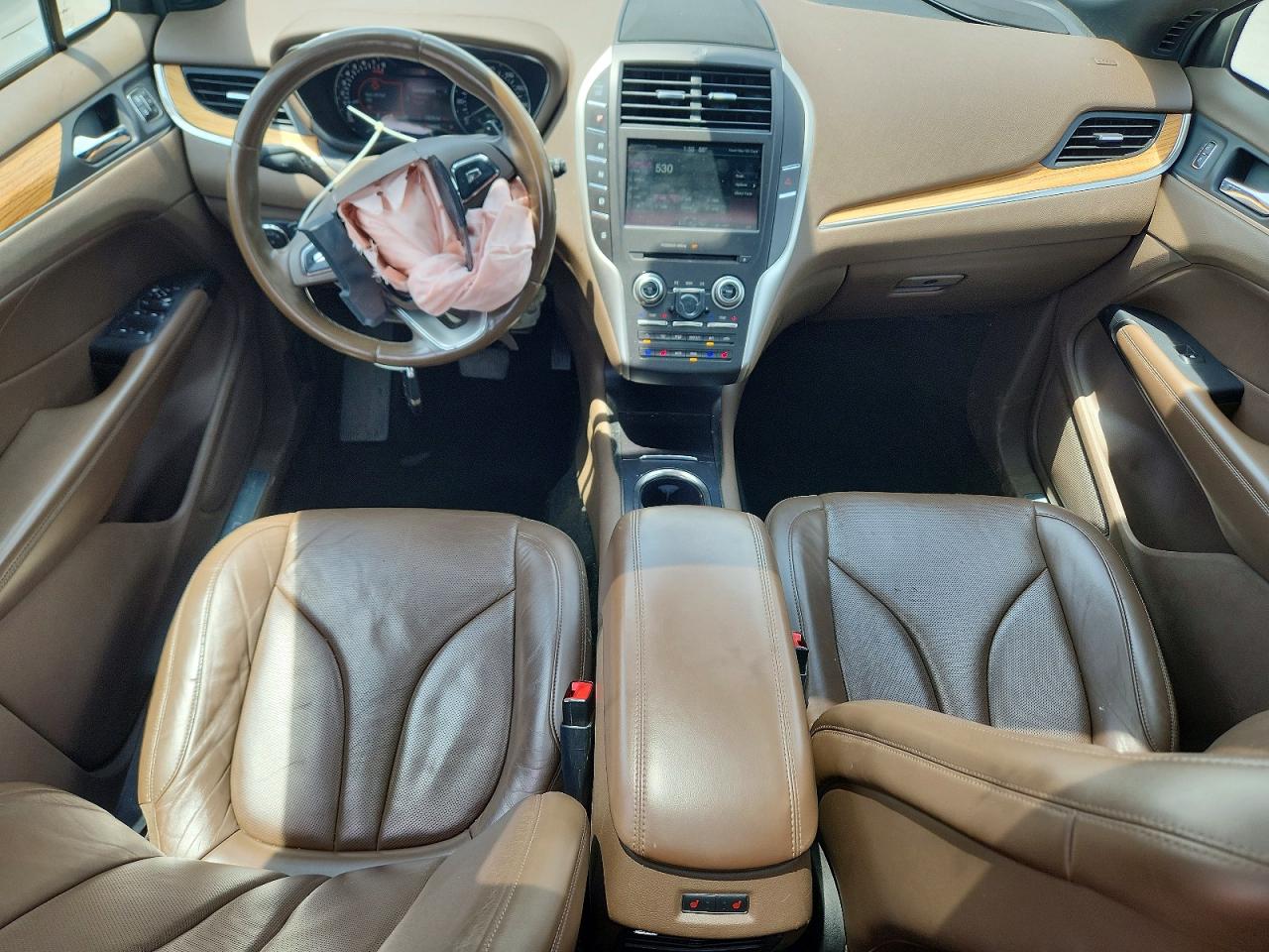 2015 Lincoln Mkc White vin: 5LMCJ2A92FUJ24462