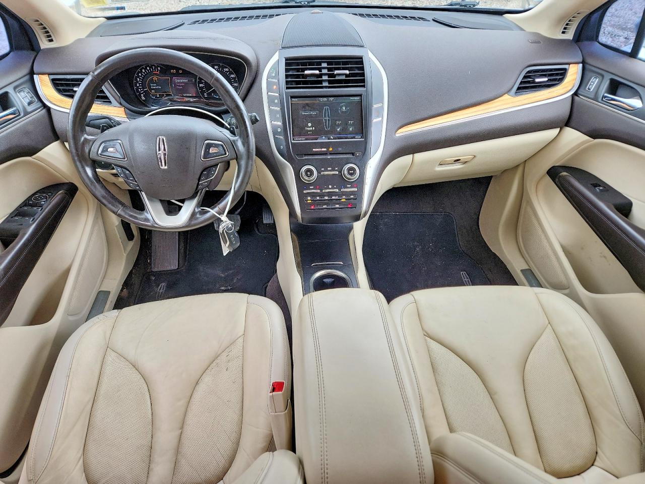 2015 Lincoln Mkc Silver vin: 5LMCJ2A92FUJ27054