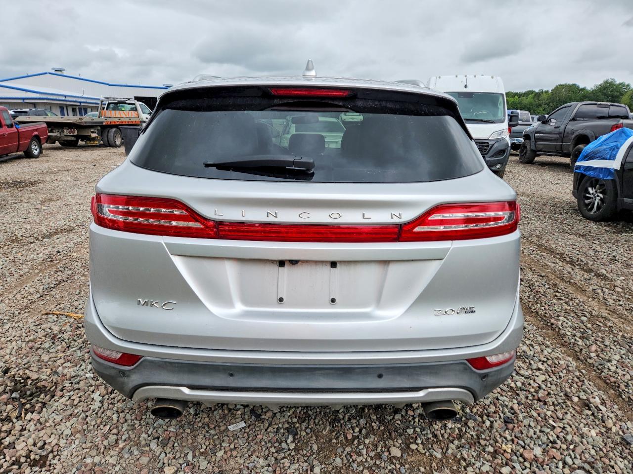 2015 Lincoln Mkc Silver vin: 5LMCJ2A92FUJ27054