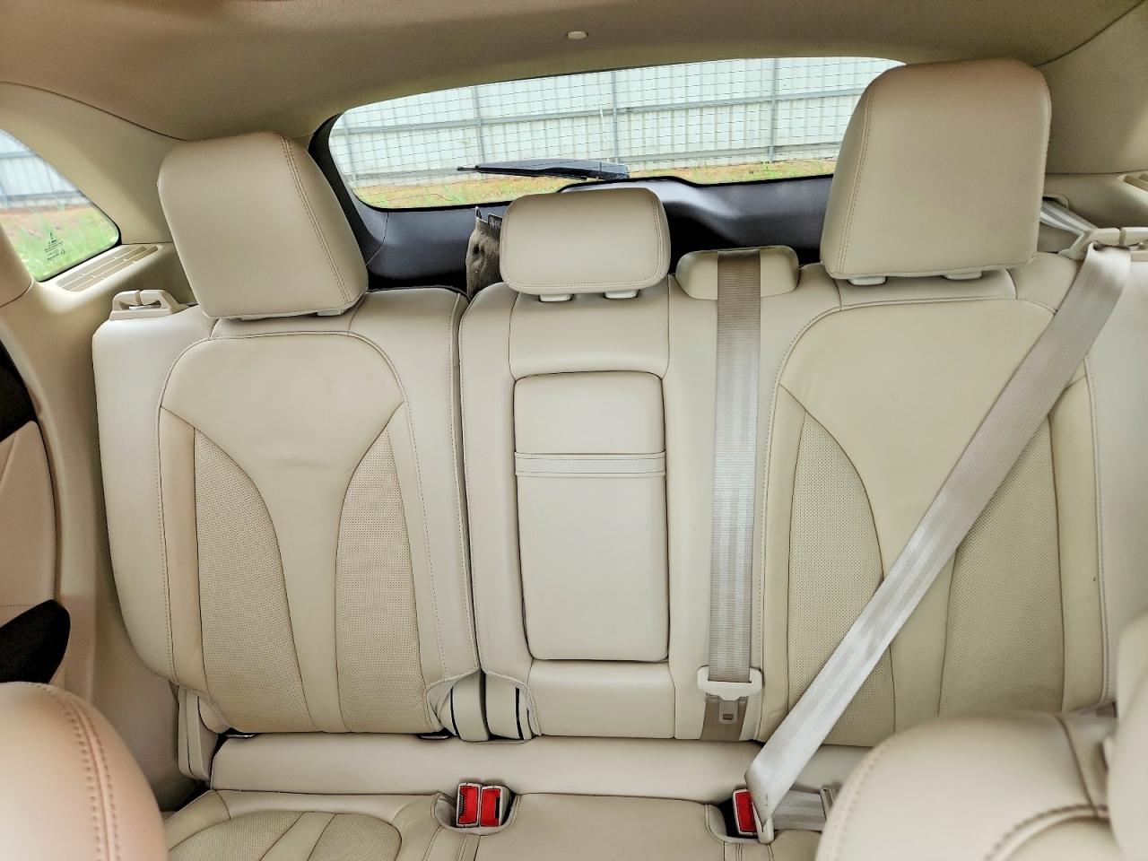 2015 Lincoln Mkc Silver vin: 5LMCJ2A92FUJ27054
