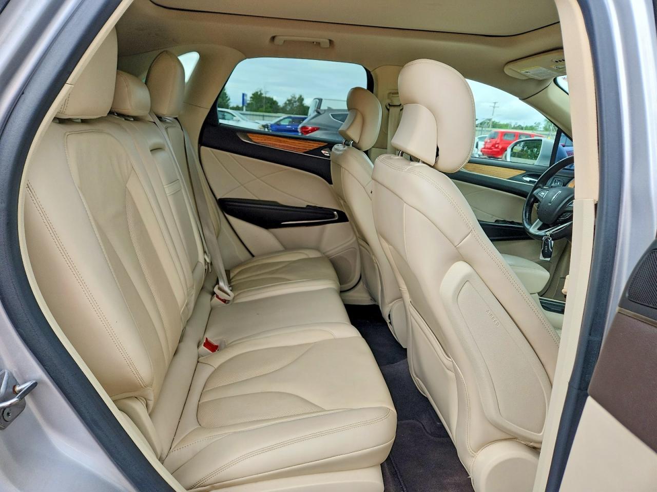 2015 Lincoln Mkc Silver vin: 5LMCJ2A92FUJ27054