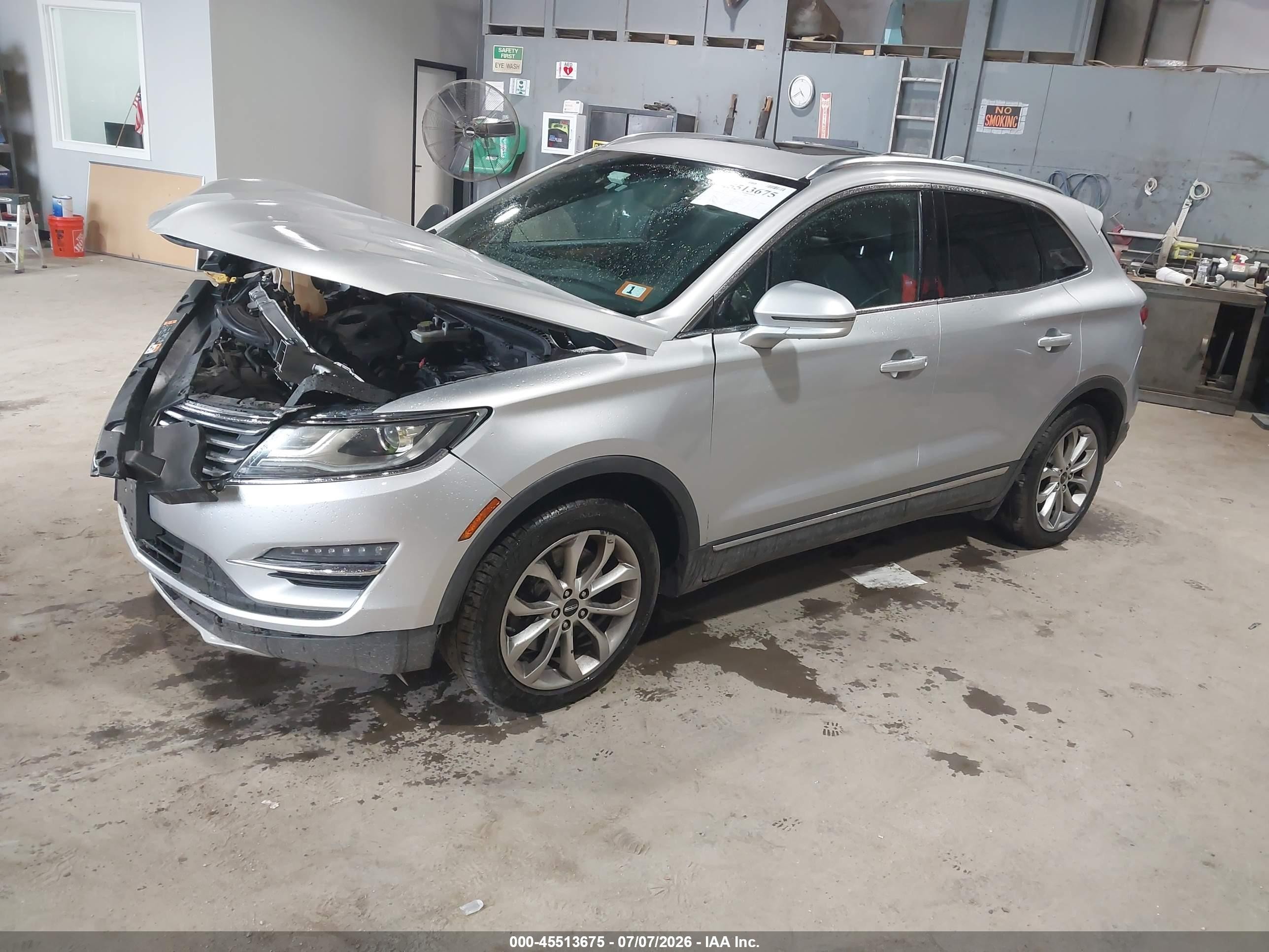 2015 Lincoln Mkc   Silver vin: 5LMCJ2A93FUJ14149