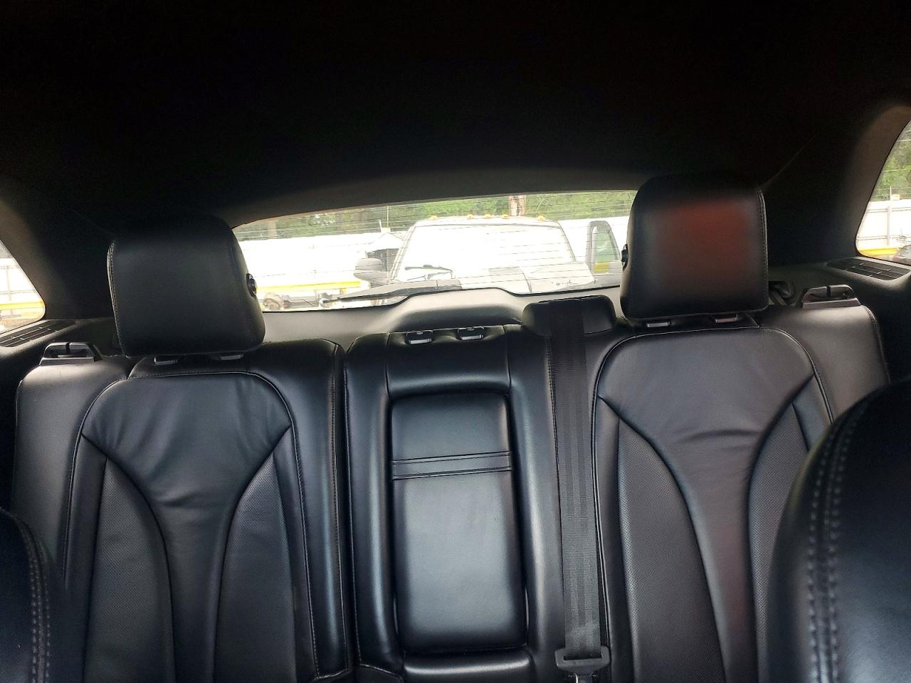 2015 Lincoln Mkc Белый vin: 5LMCJ2A96FUJ32273