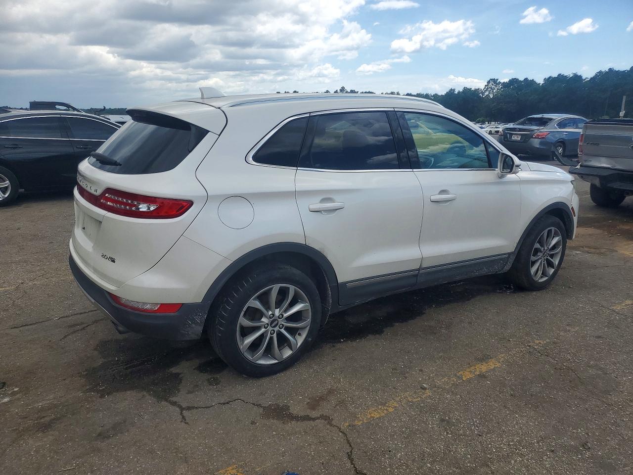 2015 Lincoln Mkc Белый vin: 5LMCJ2A96FUJ32273