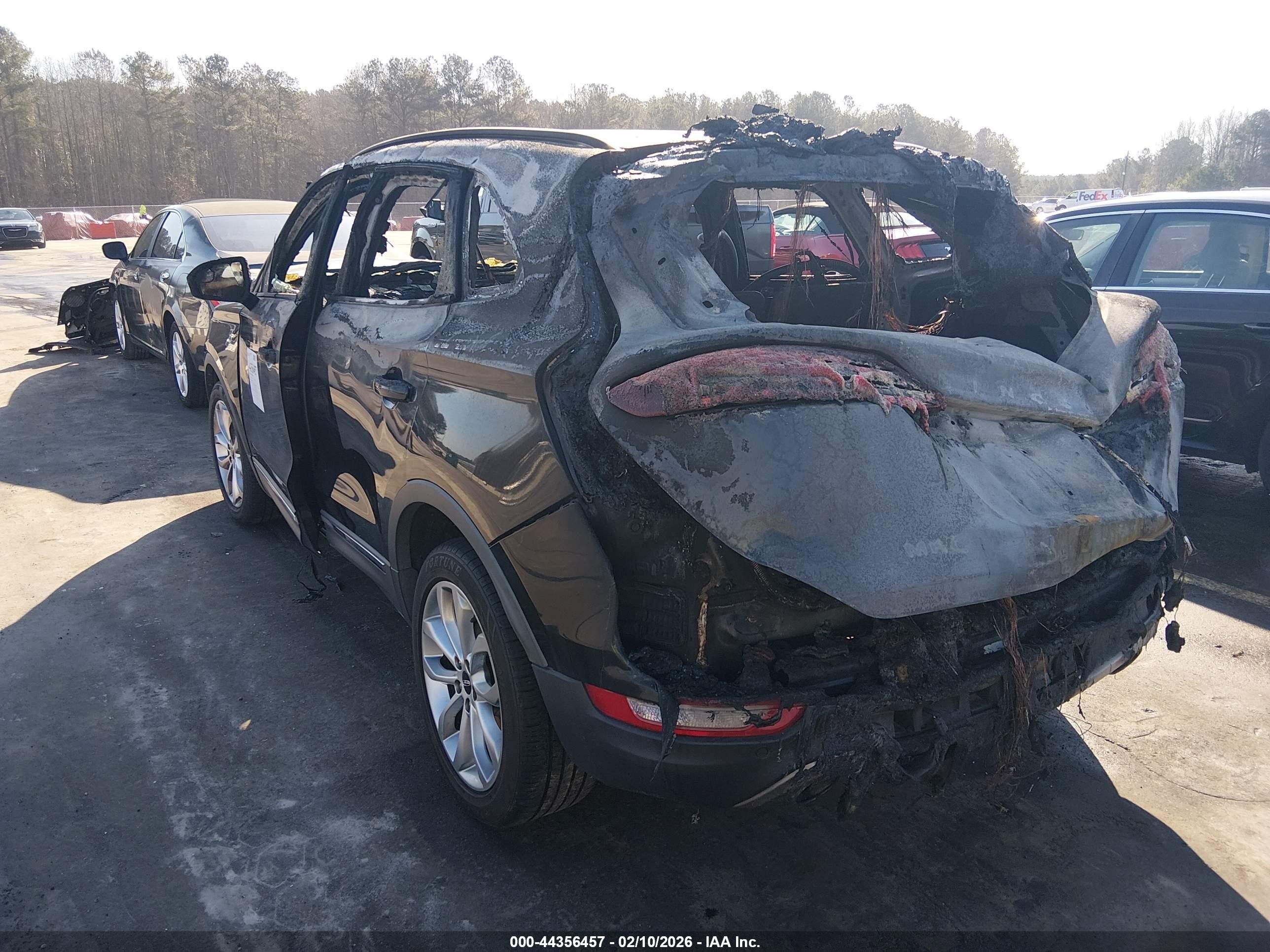 2015 Lincoln Mkc   Black vin: 5LMCJ2A96FUJ47873