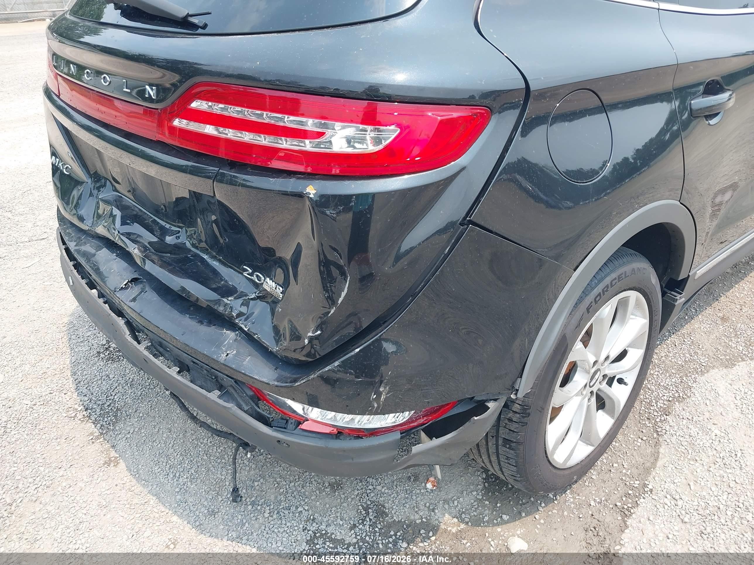 2015 Lincoln Mkc   Black vin: 5LMCJ2A97FUJ02490