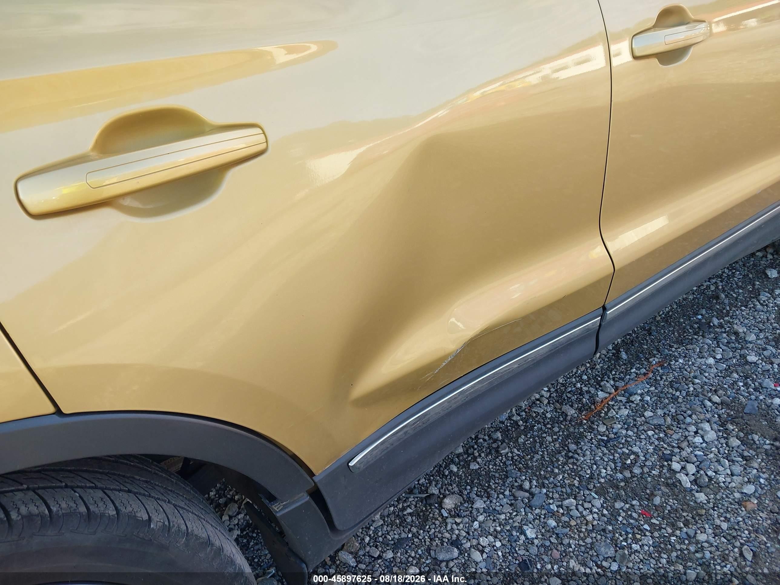 2015 Lincoln Mkc Gold vin: 5LMCJ2A99FUJ03480