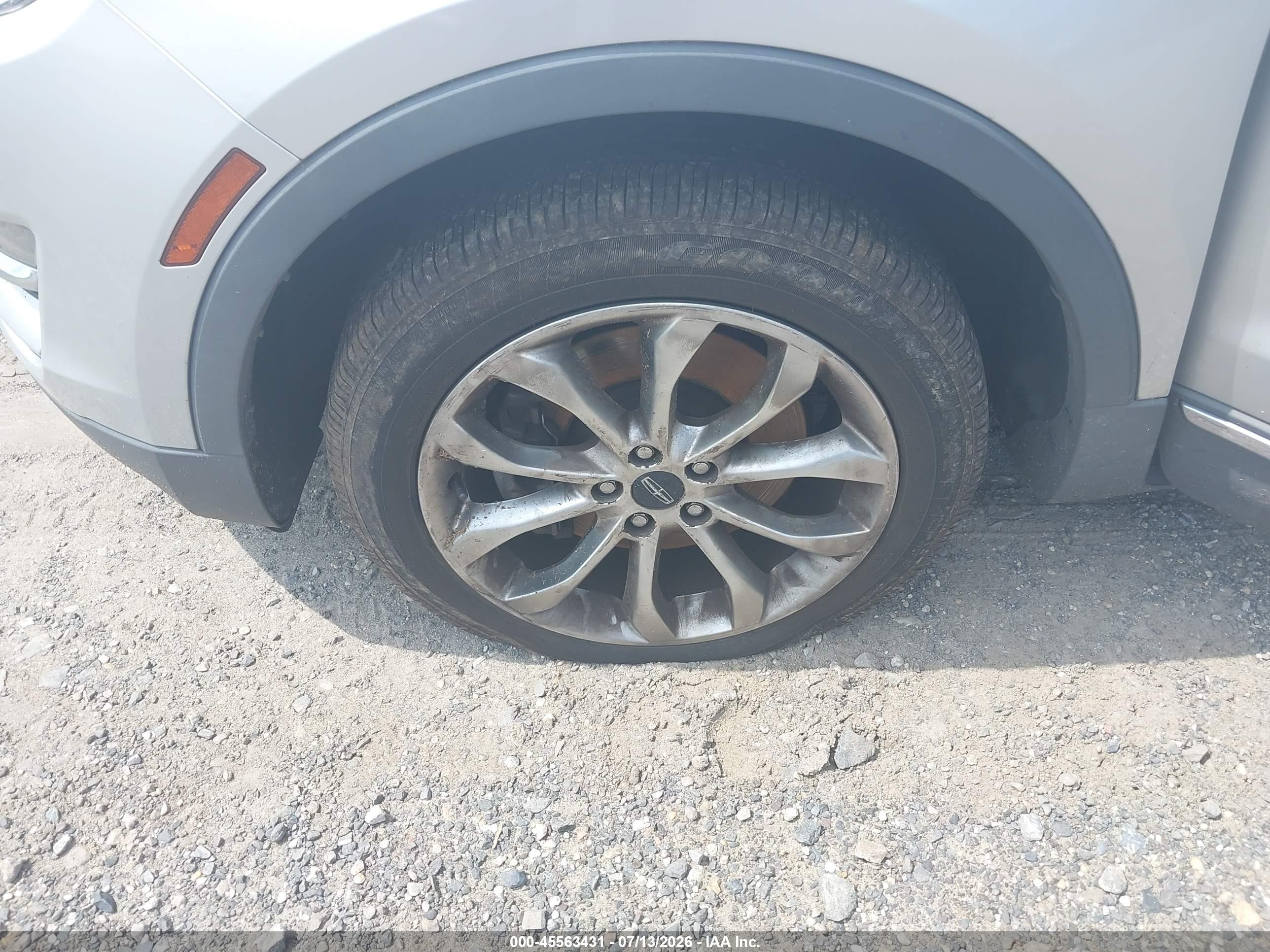 2015 Lincoln Mkc   Silver vin: 5LMCJ2A99FUJ05021