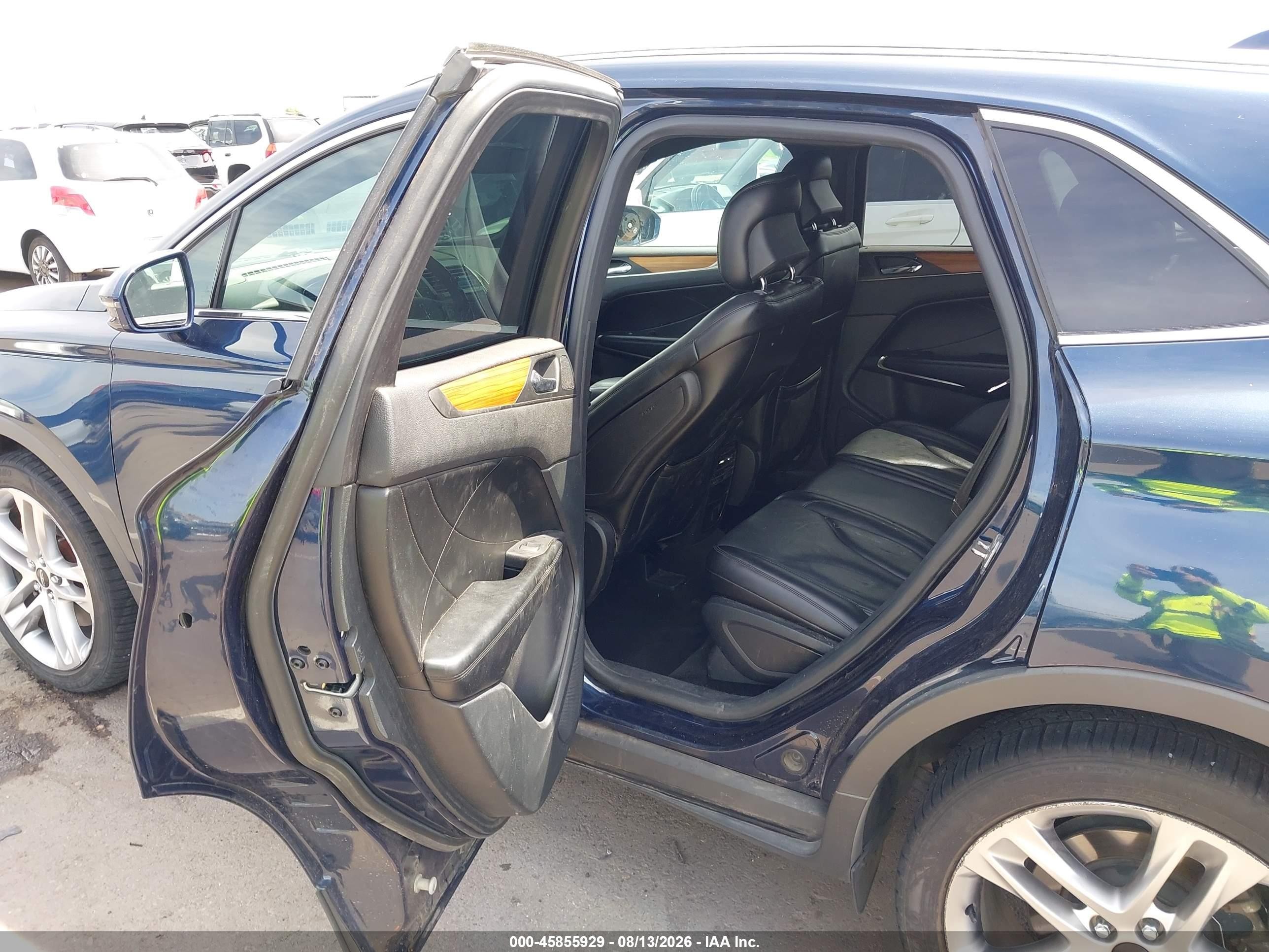 2015 Lincoln Mkc   Black vin: 5LMCJ2A9XFUJ00698