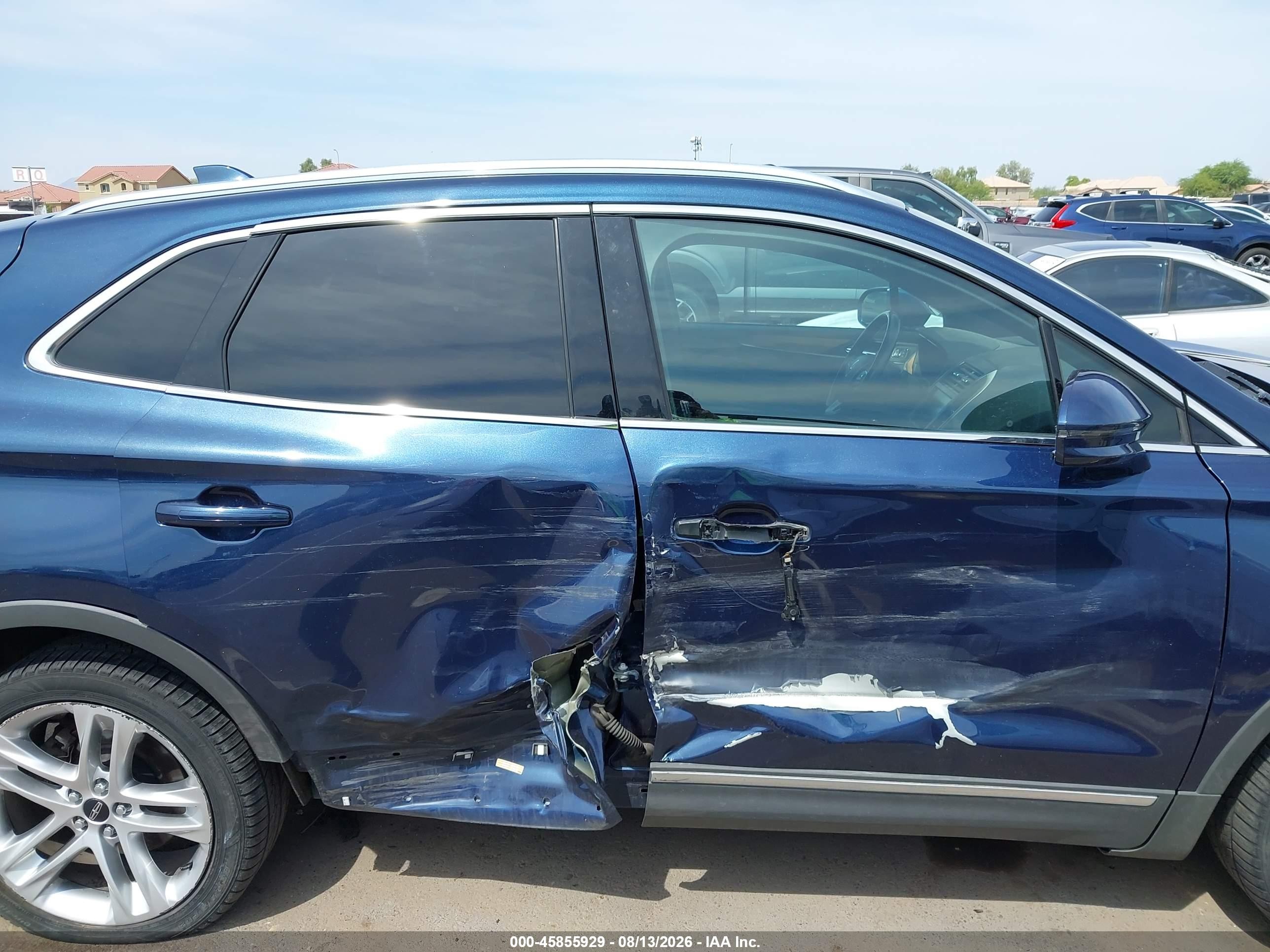 2015 Lincoln Mkc   Black vin: 5LMCJ2A9XFUJ00698