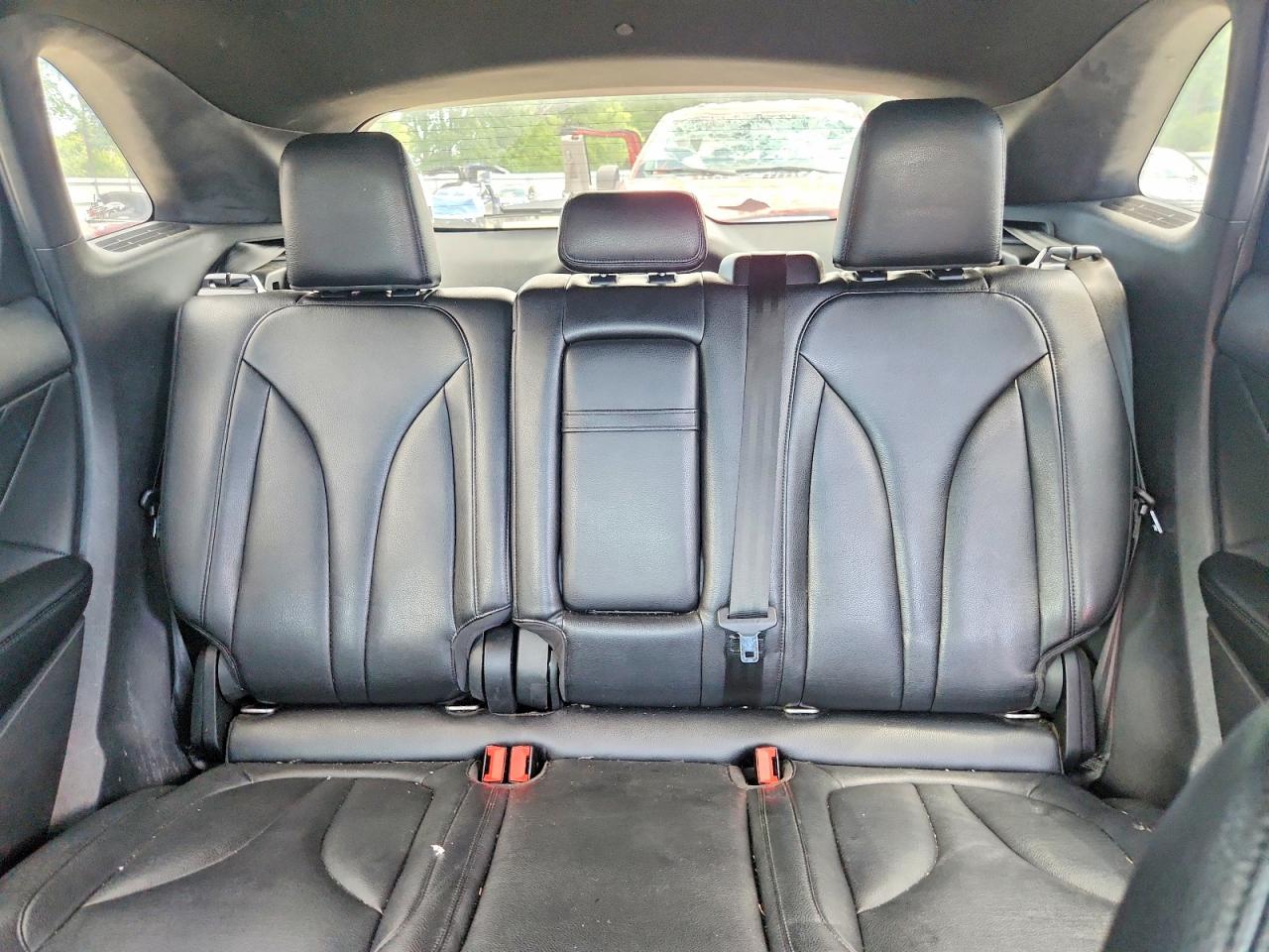 2015 Lincoln Mkc Gold vin: 5LMCJ2A9XFUJ04377