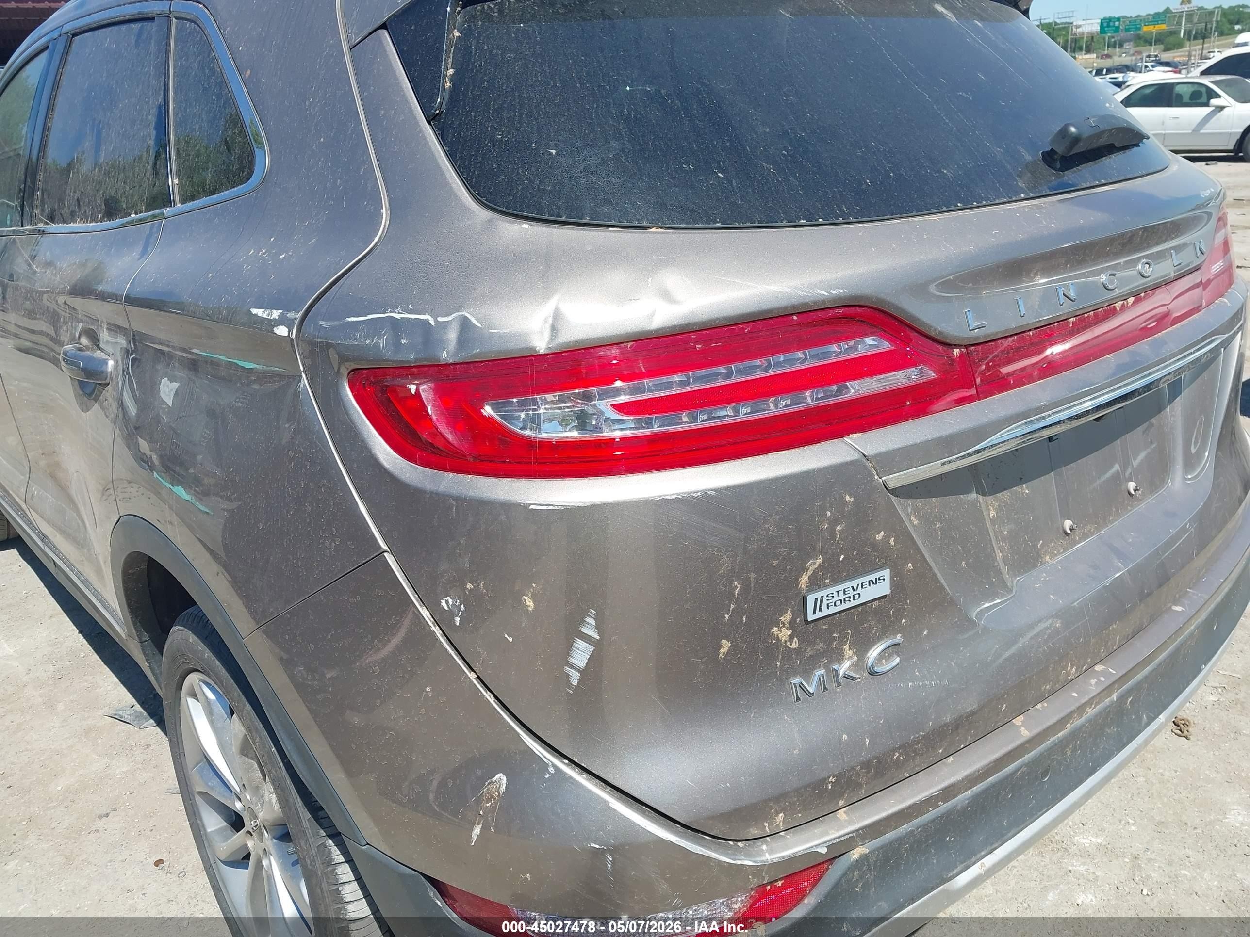 2019 Lincoln Mkc Select Champagne vin: 5LMCJ2C96KUL25708
