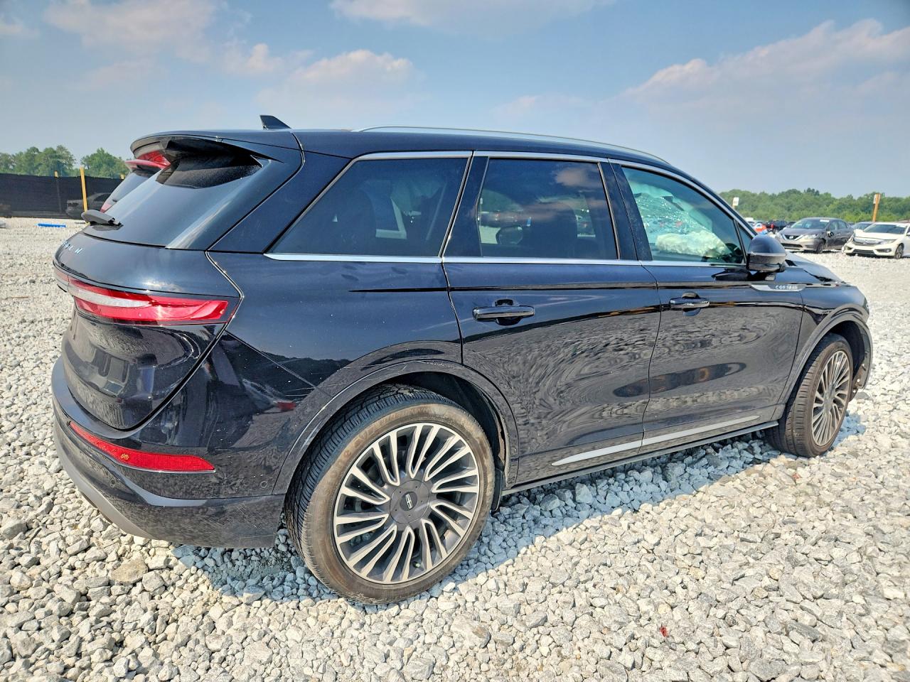 2020 Lincoln Corsair Reserve Черный vin: 5LMCJ2C97LUL02486