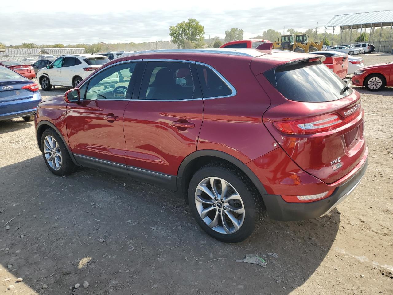 2018 Lincoln Mkc Select Красный vin: 5LMCJ2C98JUL21657
