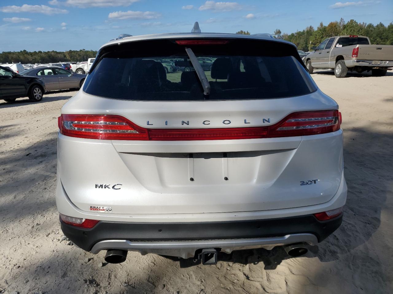2018 Lincoln Mkc Select White vin: 5LMCJ2C99JUL07900