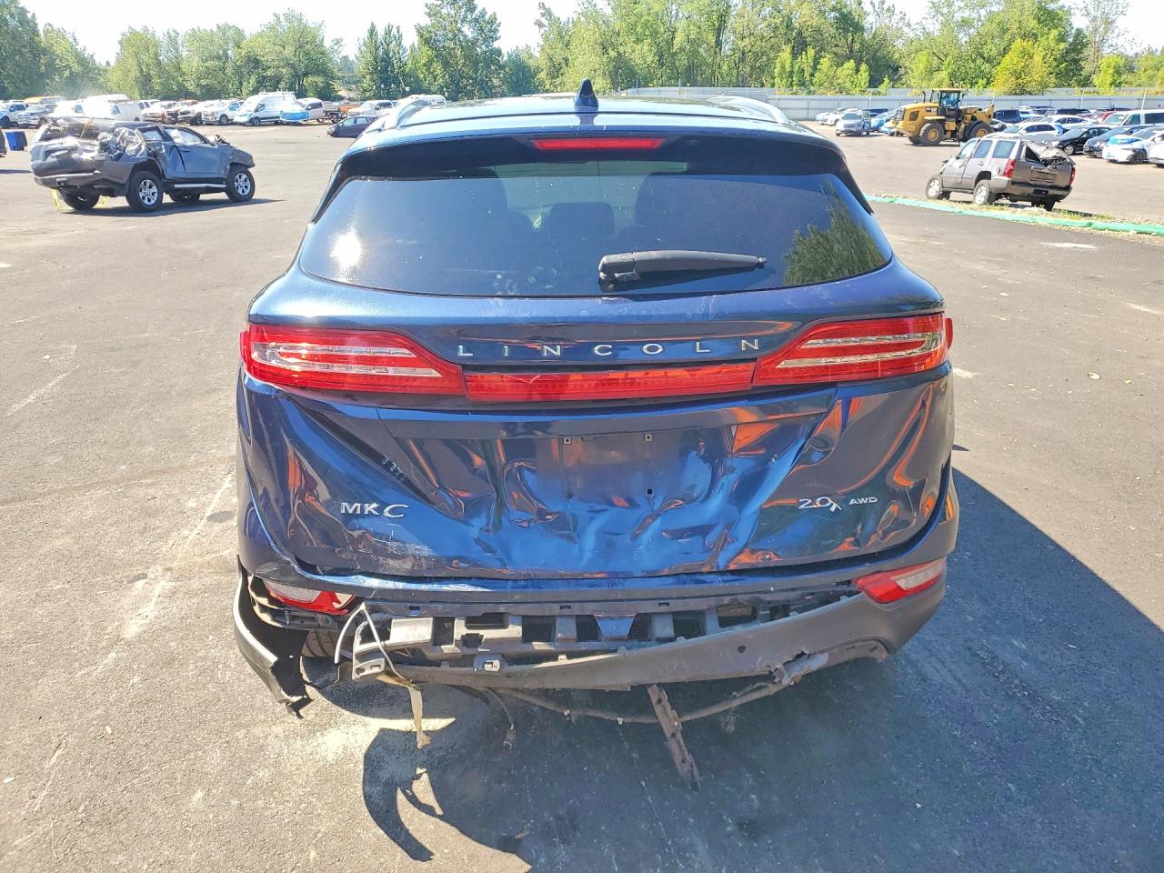 2017 Lincoln Mkc Select Blue vin: 5LMCJ2D90HUL57982