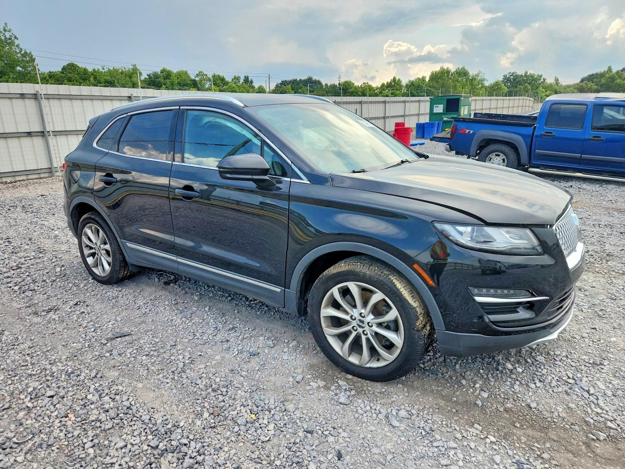 2019 Lincoln Mkc Select Черный vin: 5LMCJ2D90KUL26089