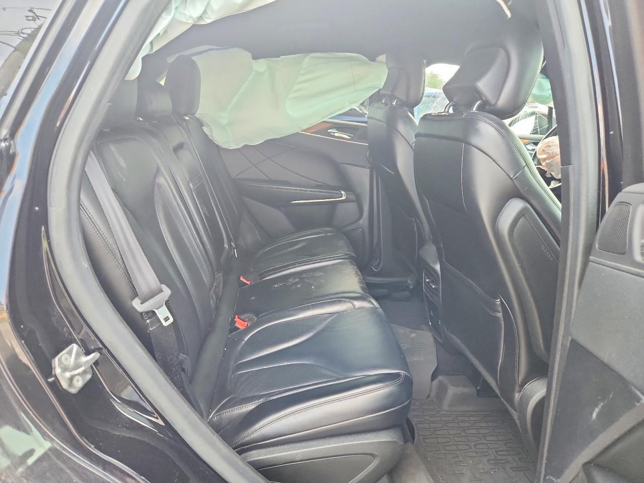2019 Lincoln Mkc Select Черный vin: 5LMCJ2D90KUL26089