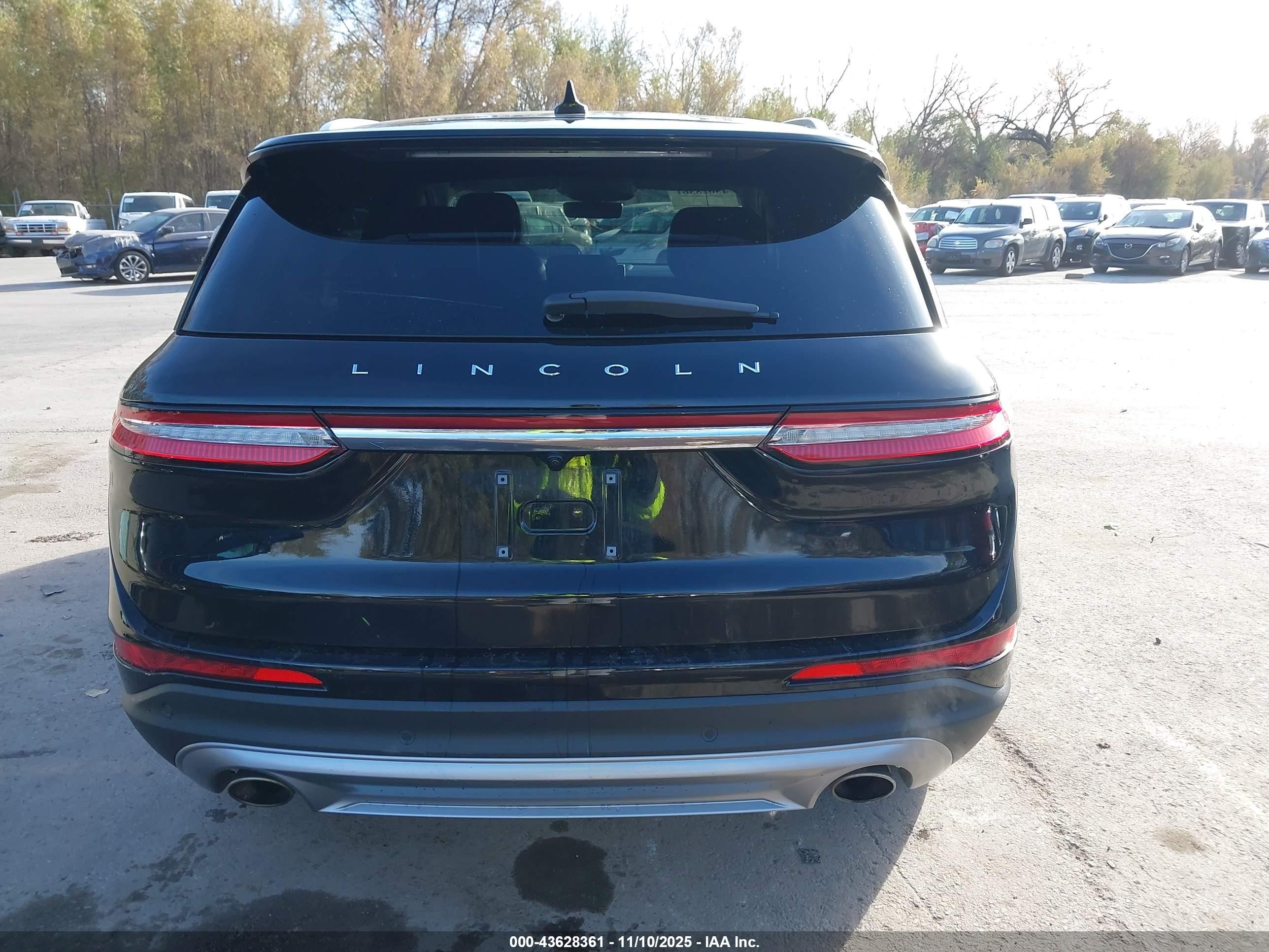 2020 Lincoln Corsair Reserve Черный vin: 5LMCJ2D91LUL31268