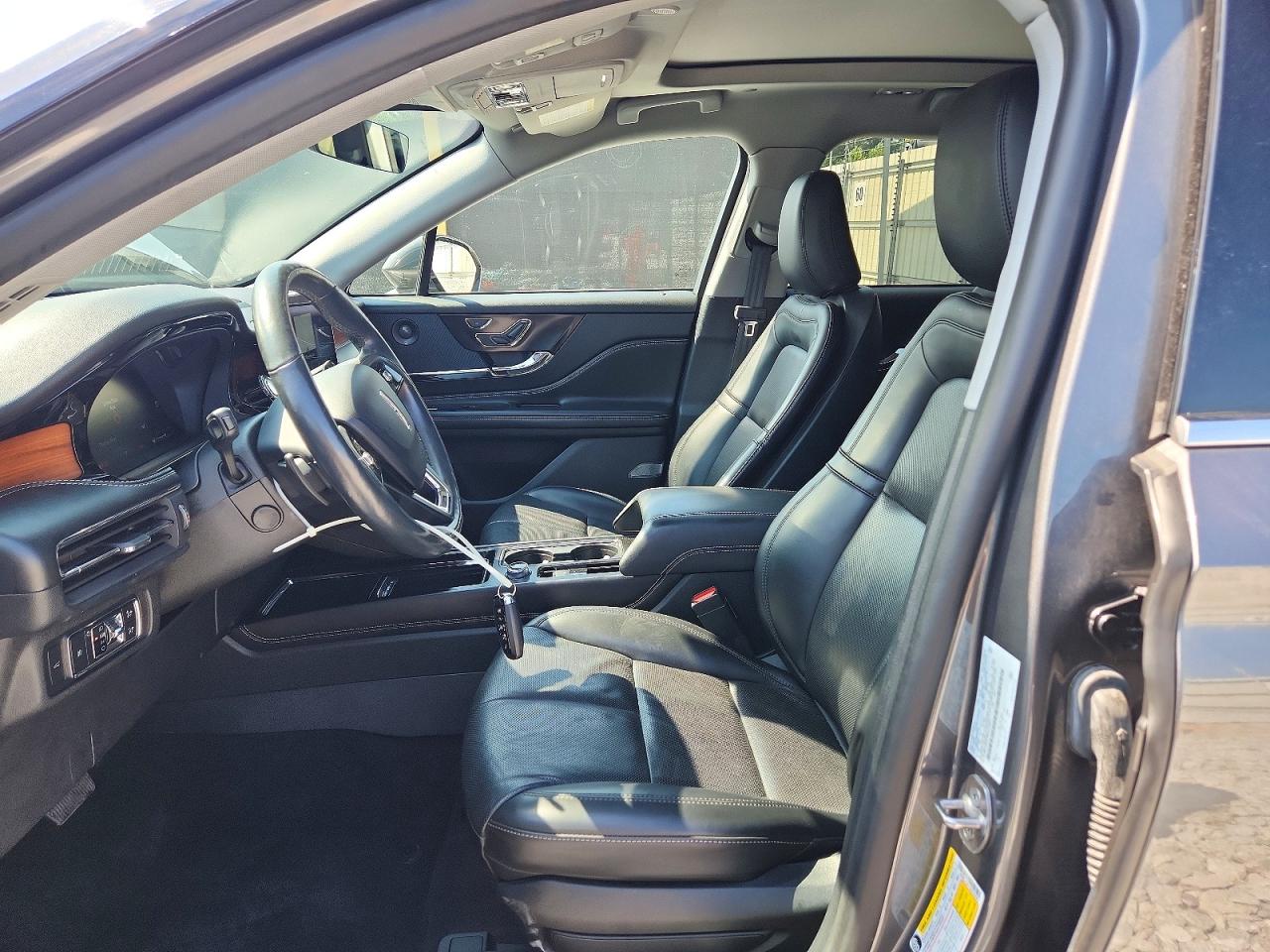 2021 Lincoln Corsair Reserve Серый vin: 5LMCJ2D91MUL03391