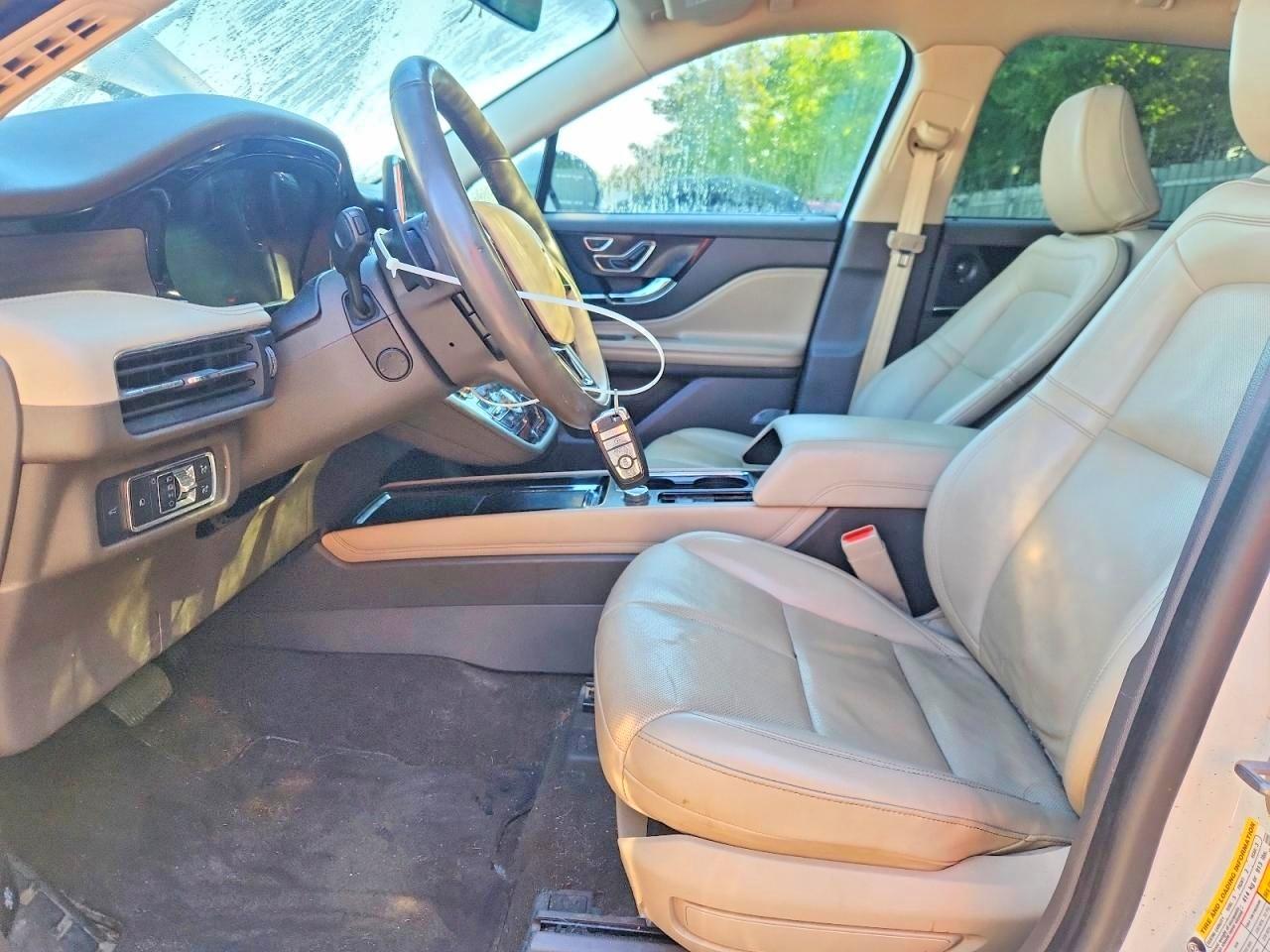 2021 Lincoln Corsair Reserve White vin: 5LMCJ2D91MUL08932