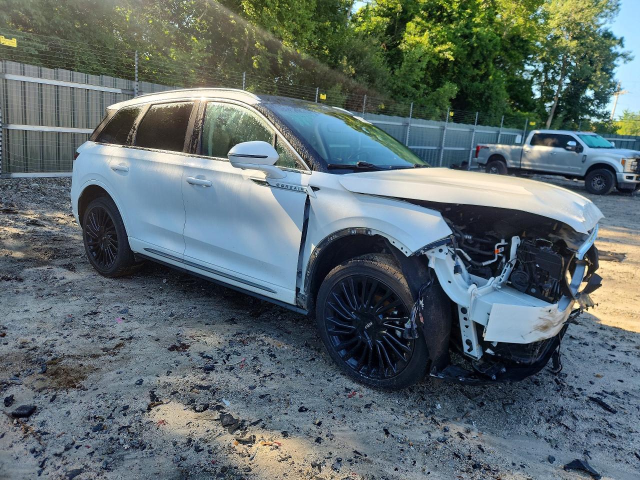 2021 Lincoln Corsair Reserve White vin: 5LMCJ2D91MUL08932