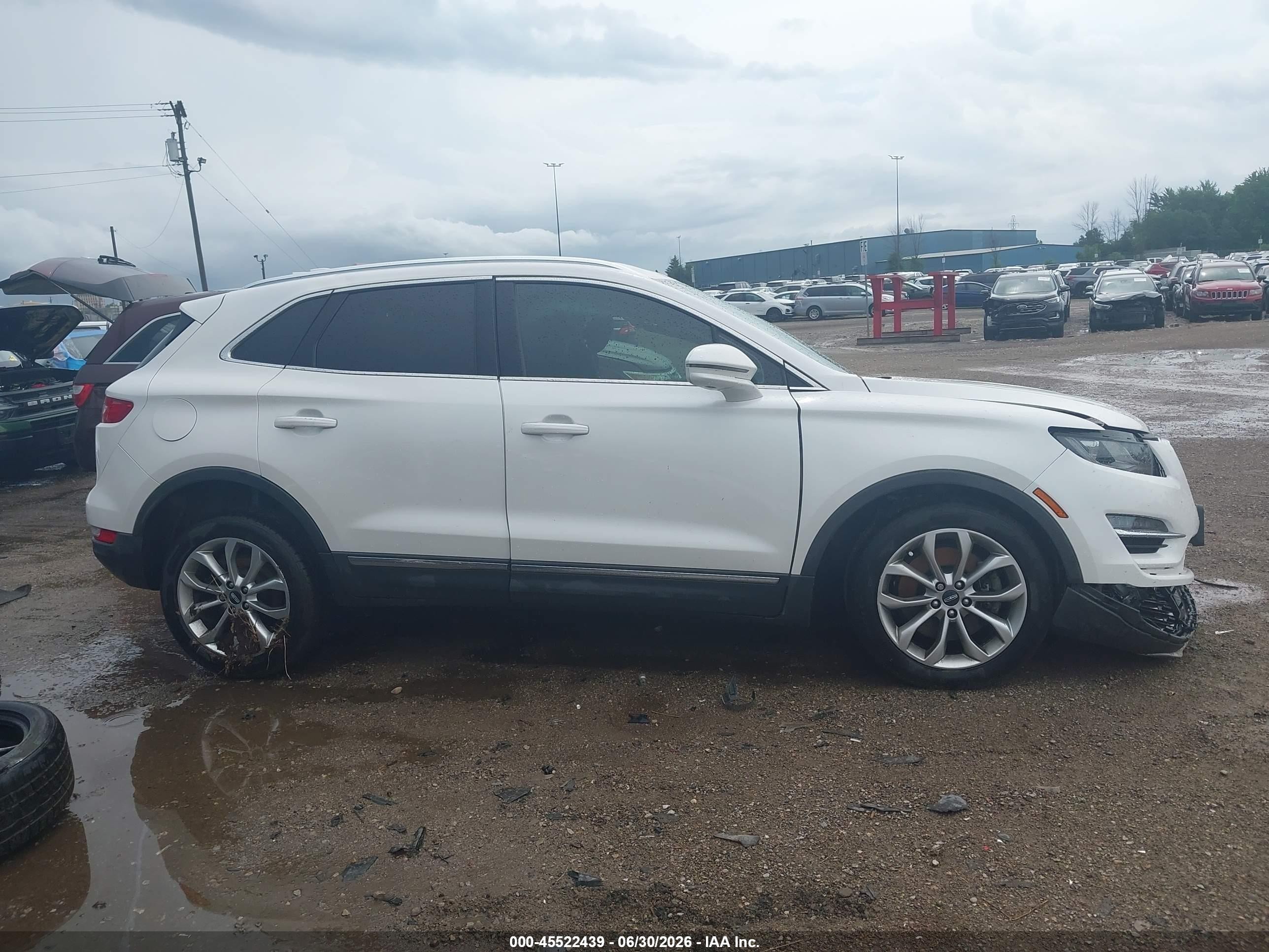 2019 Lincoln Mkc Select White vin: 5LMCJ2D93KUL43078