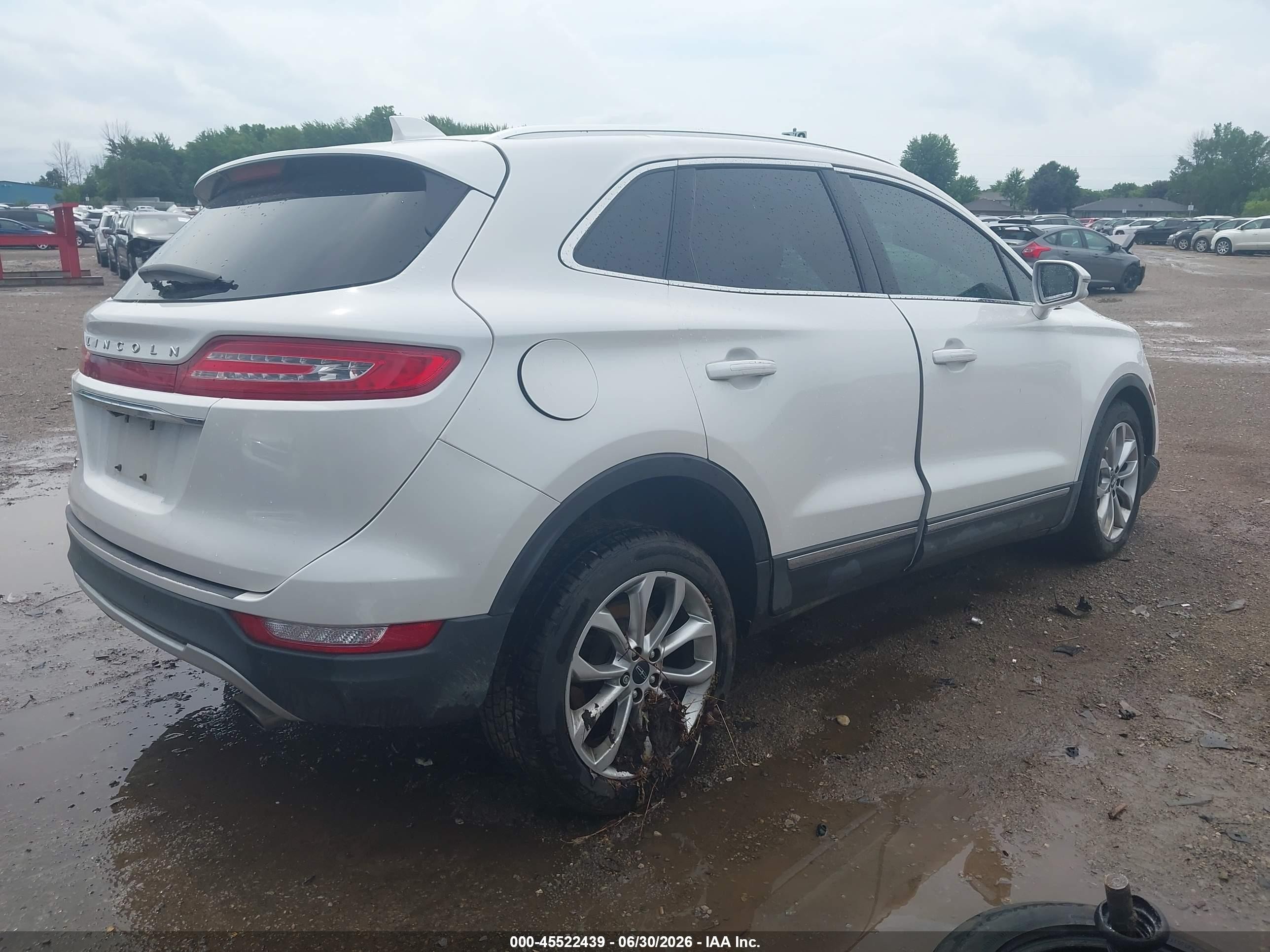 2019 Lincoln Mkc Select White vin: 5LMCJ2D93KUL43078