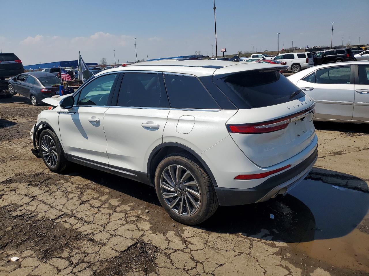 2025 Lincoln Corsair Reserve White vin: 5LMCJ2DA3SUL03268