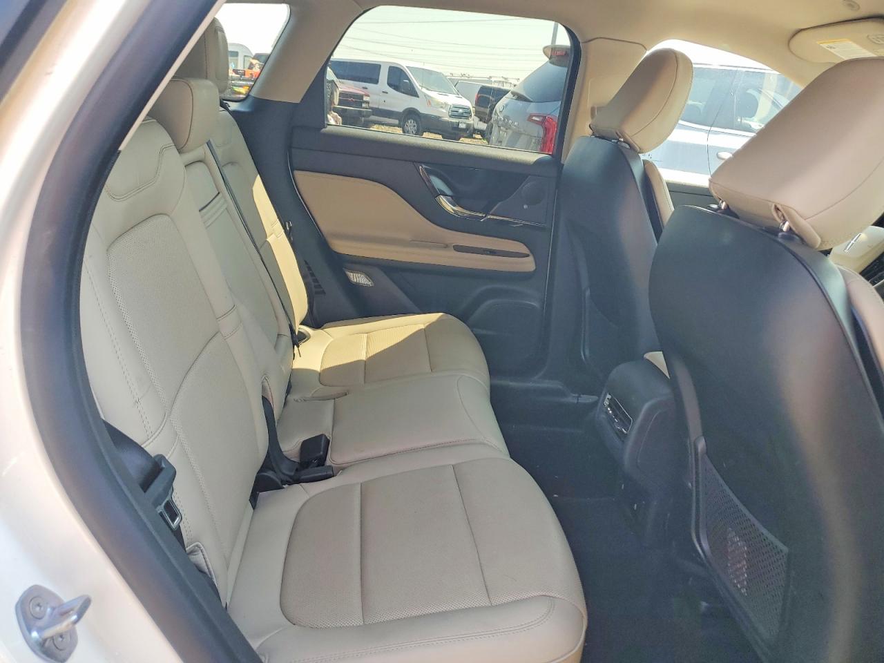 2025 Lincoln Corsair Reserve White vin: 5LMCJ2DA3SUL03268