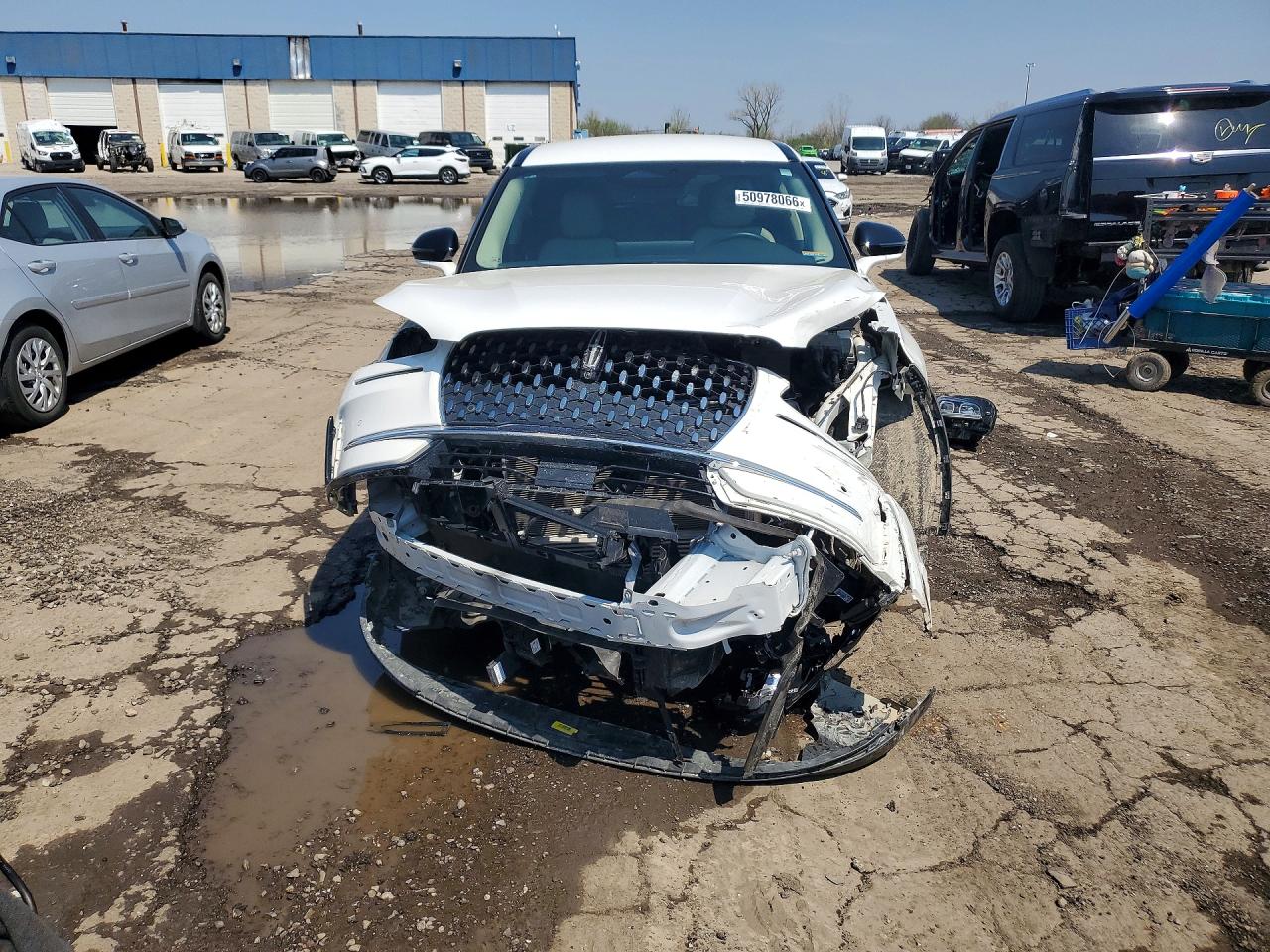 2025 Lincoln Corsair Reserve White vin: 5LMCJ2DA3SUL03268