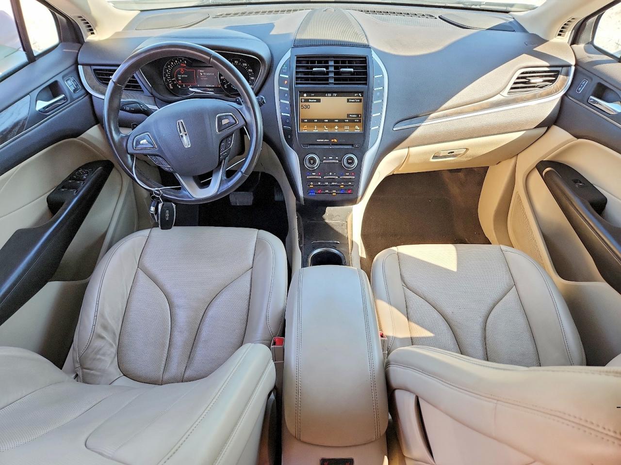 2018 Lincoln Mkc Reserve White vin: 5LMCJ3C96JUL21839