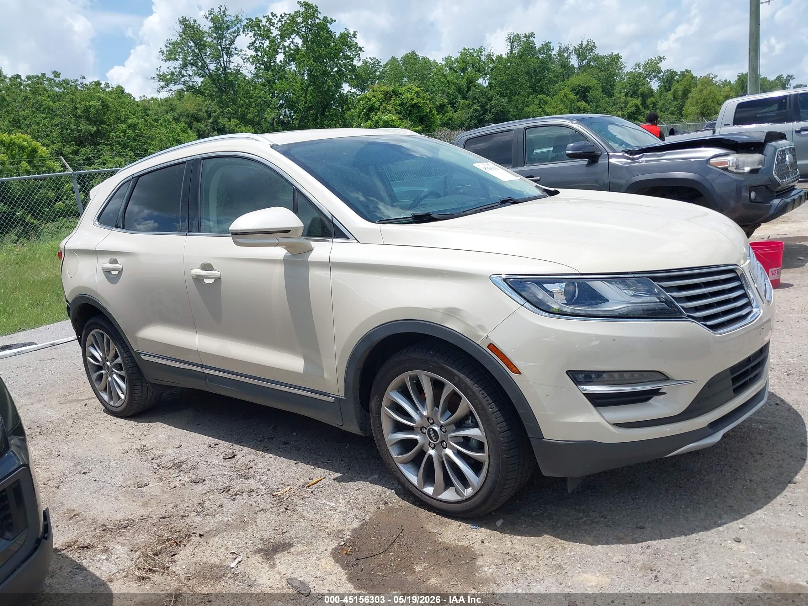 2018 Lincoln Mkc Reserve Beige vin: 5LMCJ3C98JUL01320