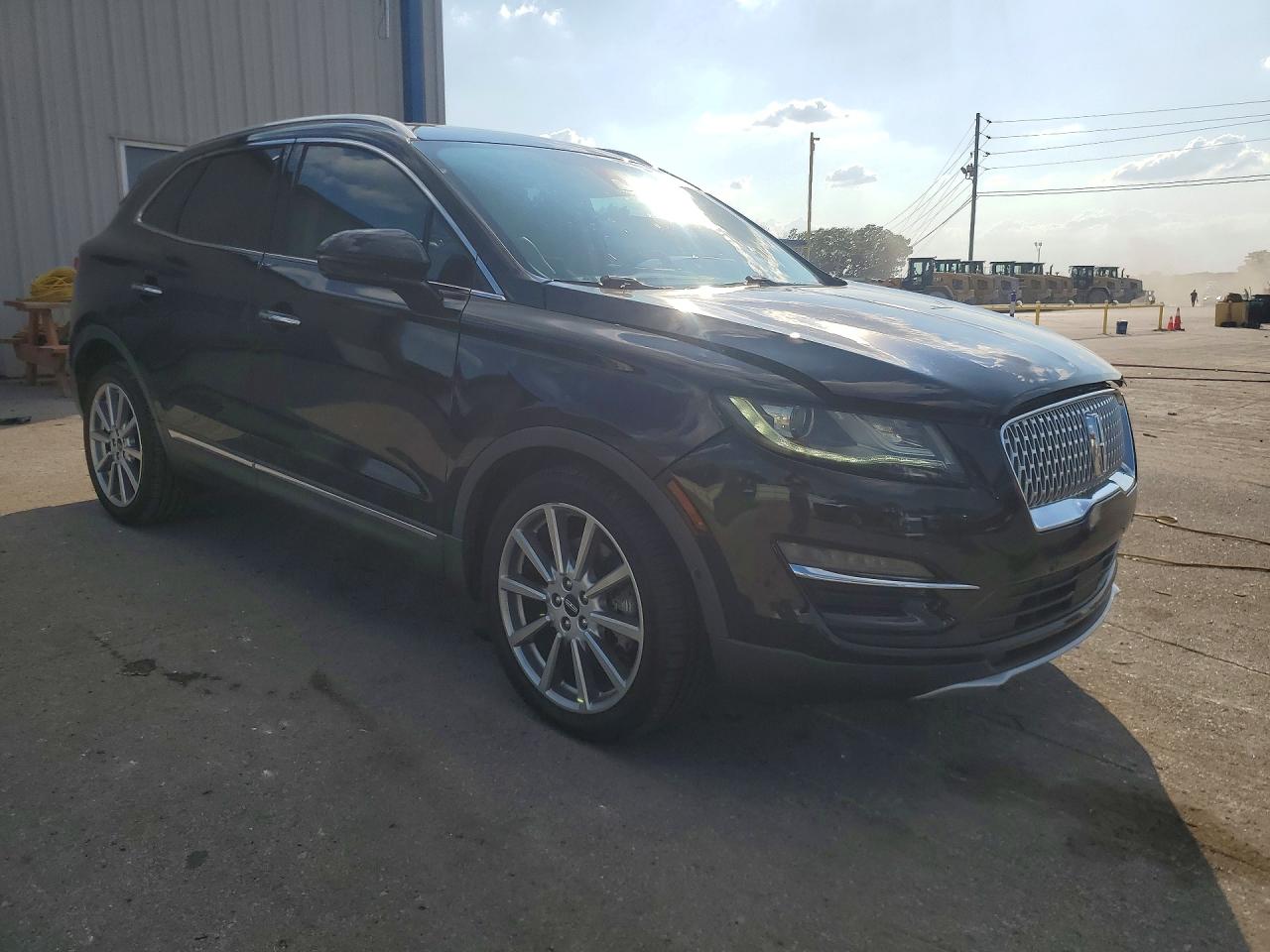 2019 Lincoln Mkc Reserve Black vin: 5LMCJ3C98KUL02212