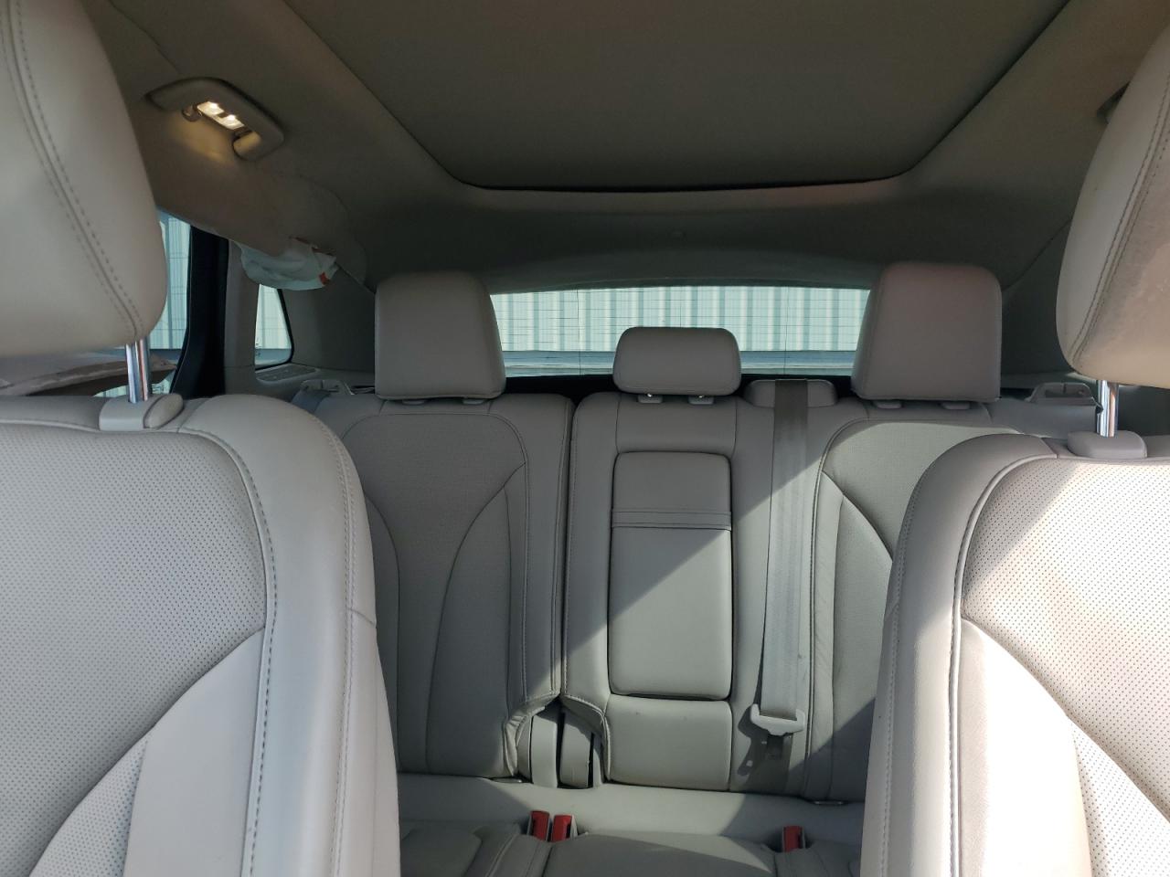 2018 Lincoln Mkc Reserve Белый vin: 5LMCJ3D96JUL22505
