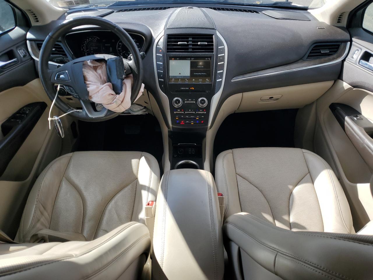 2018 Lincoln Mkc Reserve Белый vin: 5LMCJ3D96JUL22505