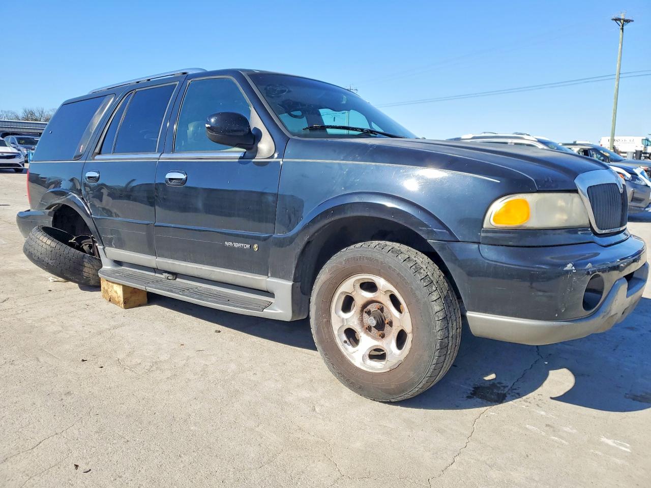 2000 Lincoln Navigator Black vin: 5LMEU27A5YLJ36051